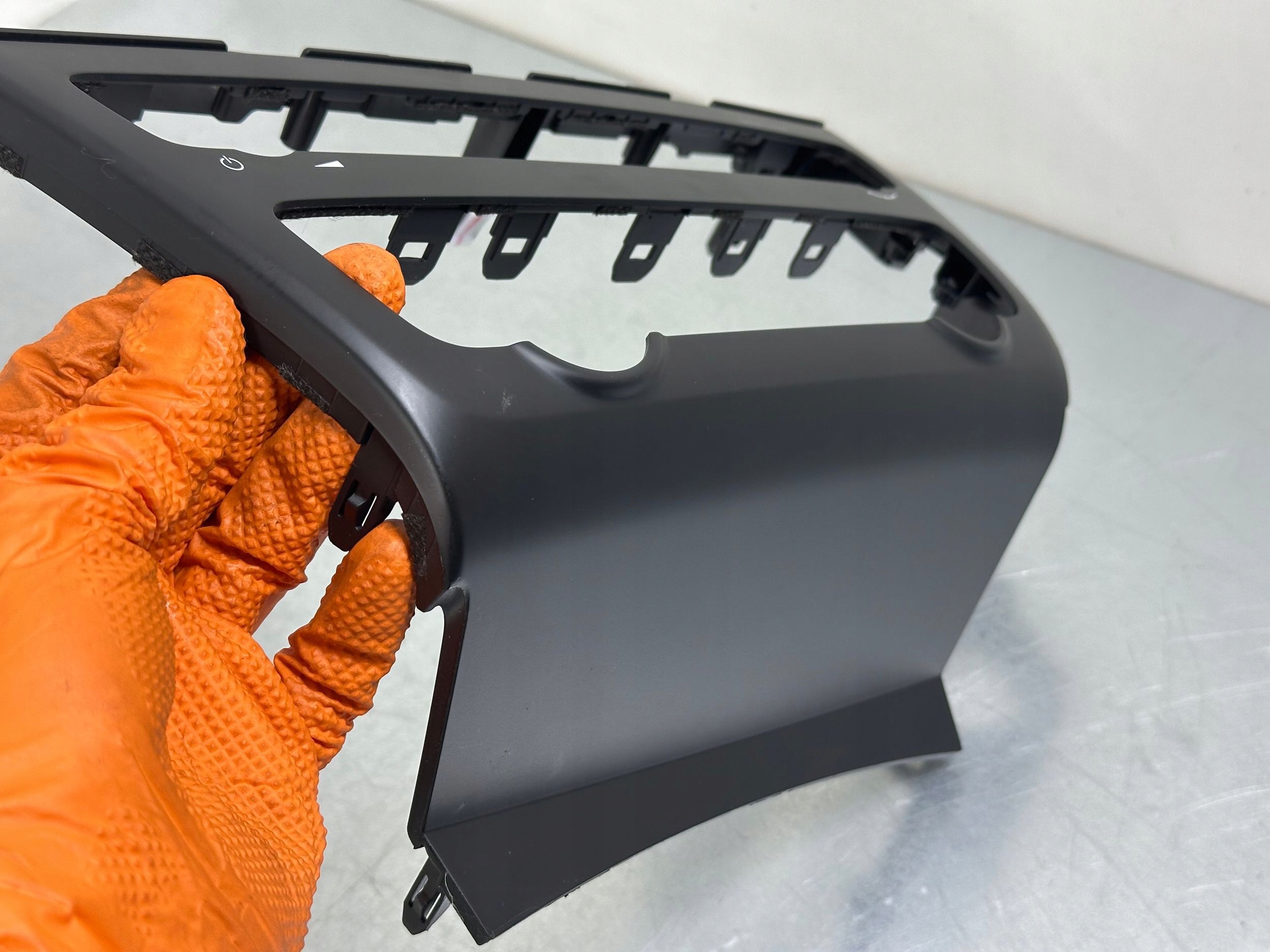 kia OPTIMA 2018 консоль средняя D484730200