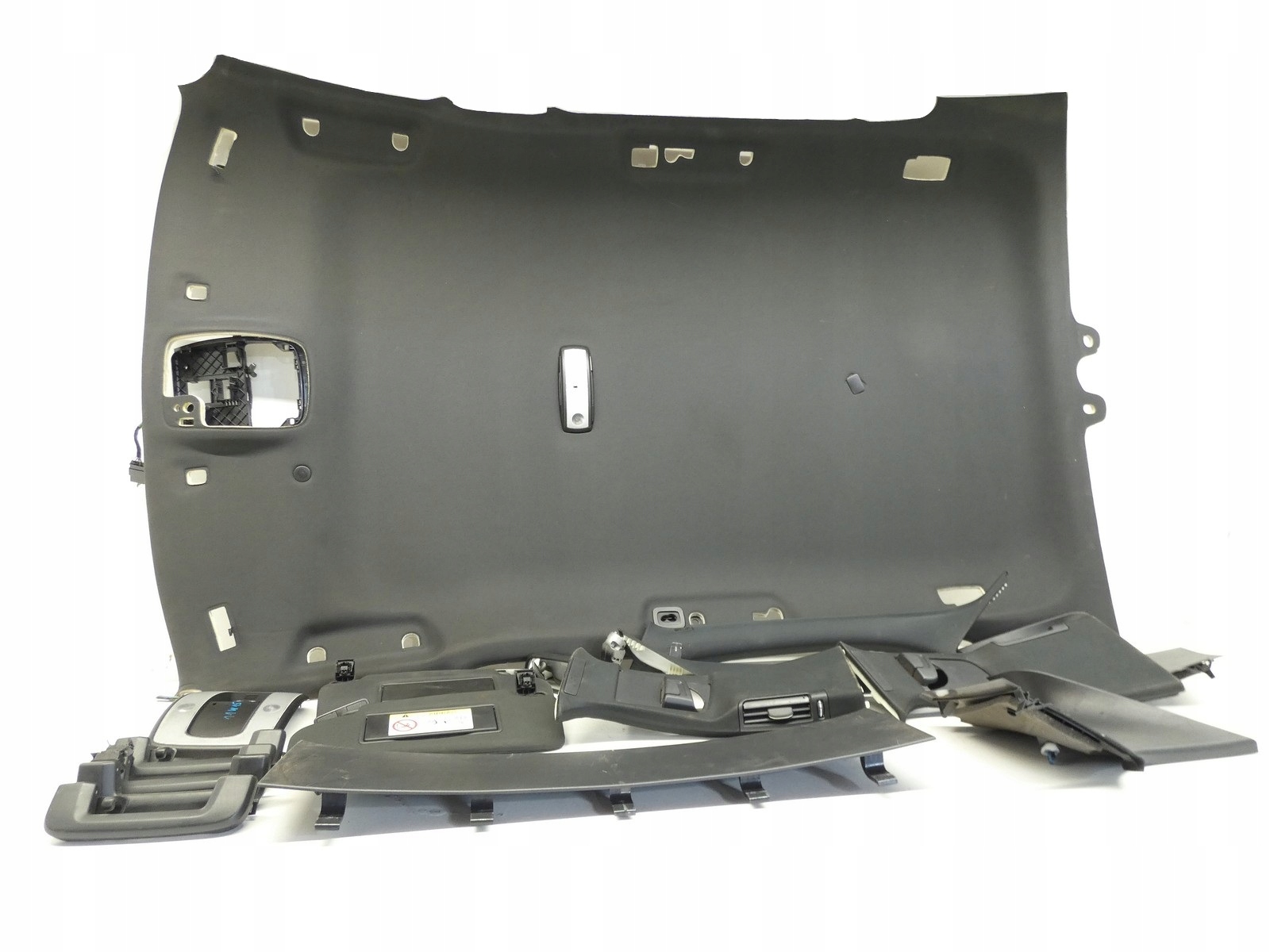 KPL CIELO INTERNO nero +ELEMENTY VOLVO V60 e 11-15R R-design