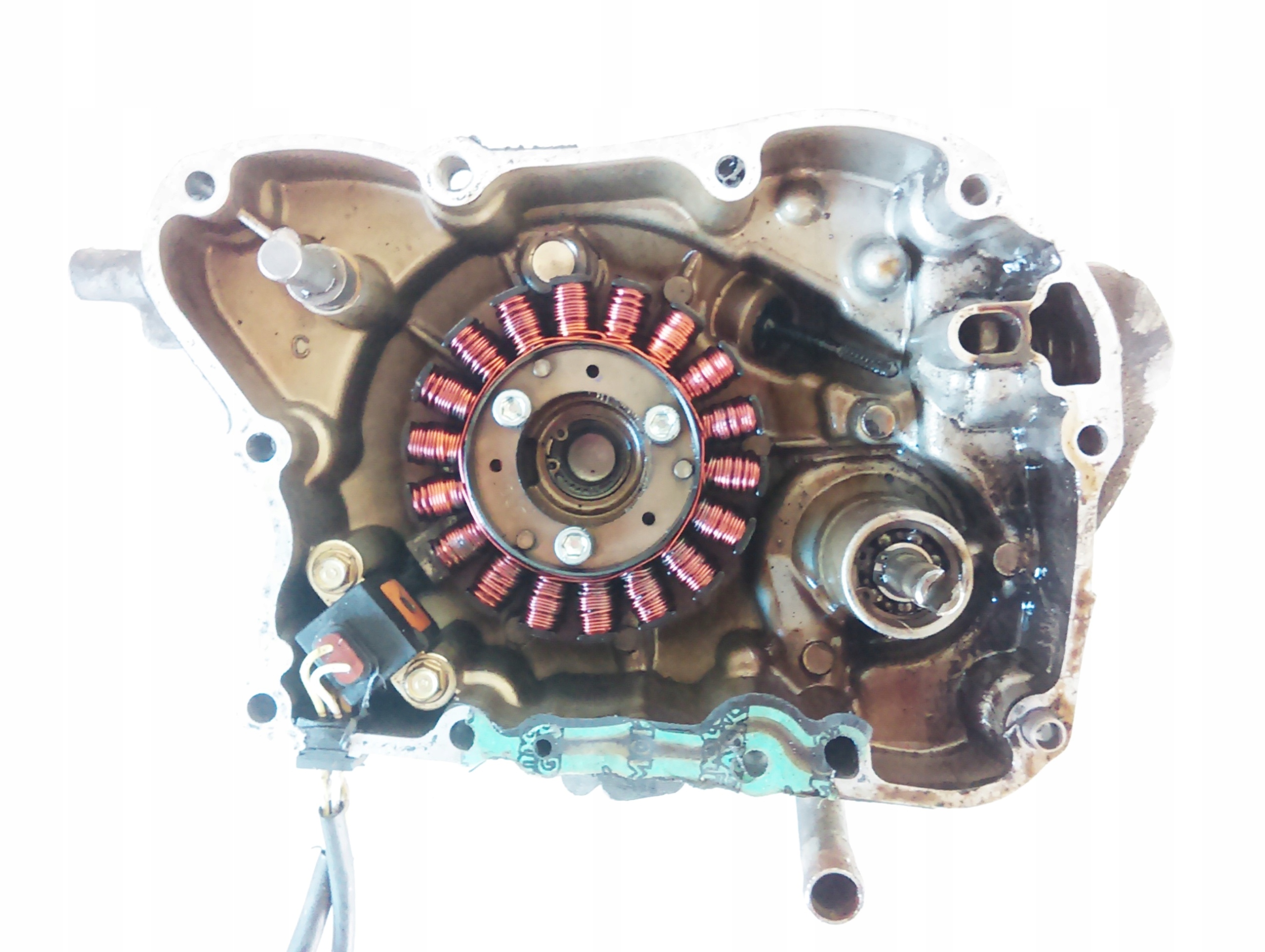 123456744 - Honda SH 150 генератор