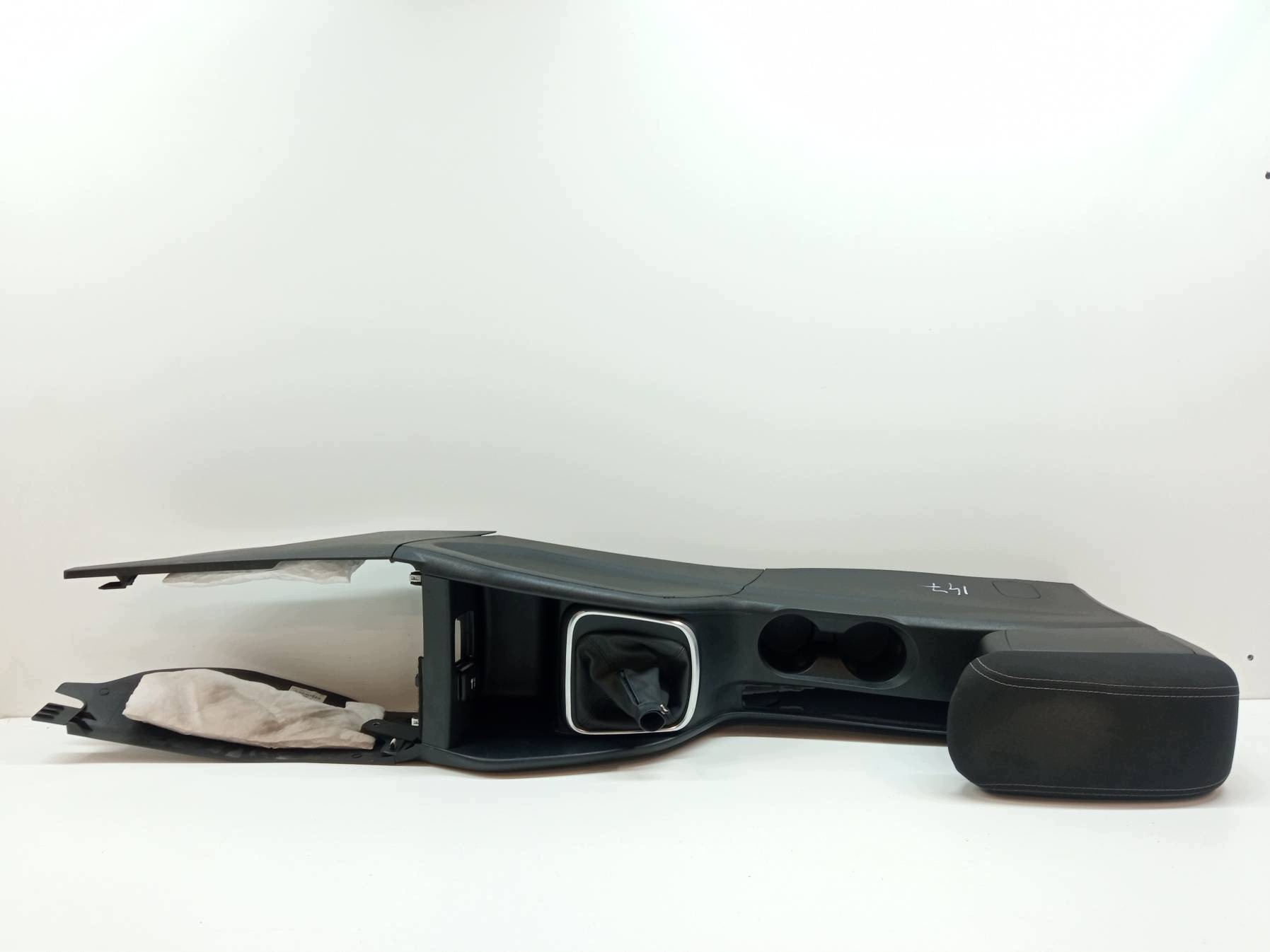 TUNEL central armrest Fiat Tipo II (2016- )