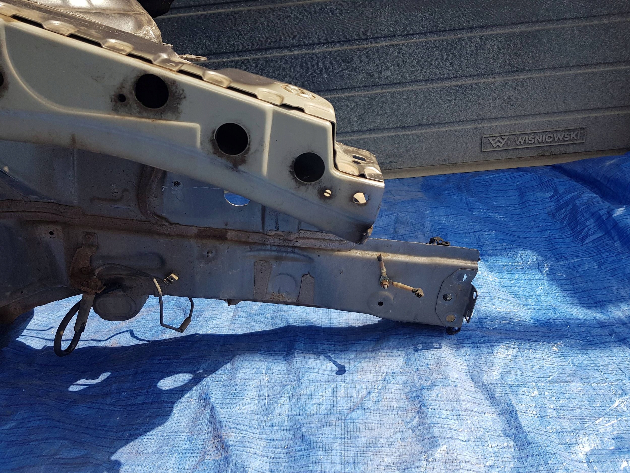 quarter placement front right Mercedes CLA W117 c787 787