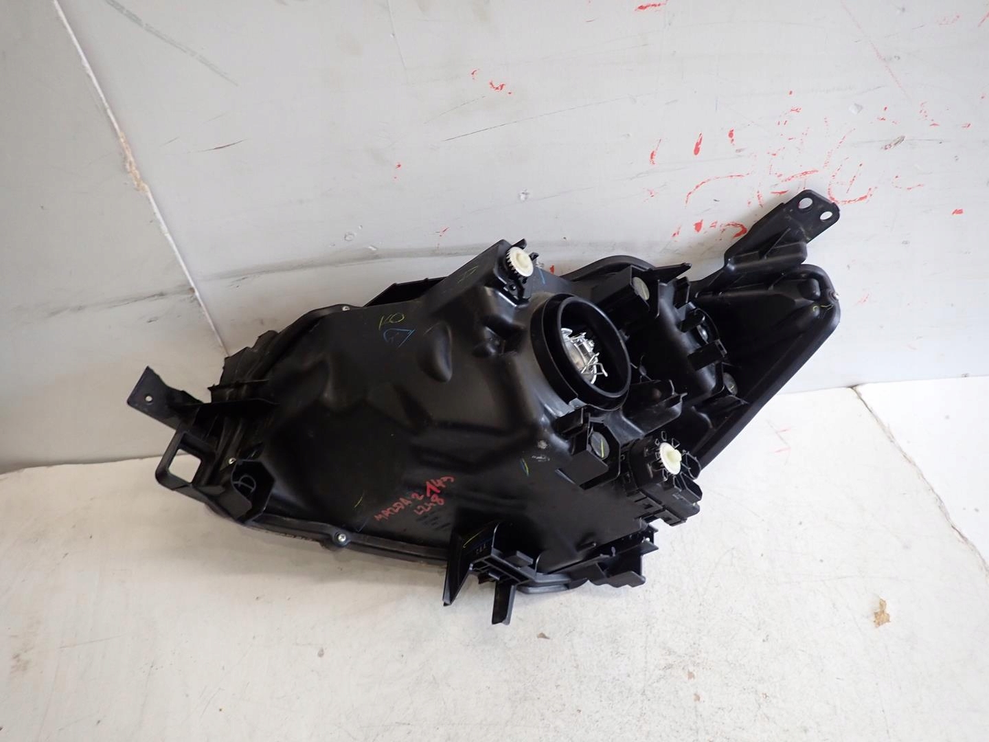 light front front right MAZDA 2 2014