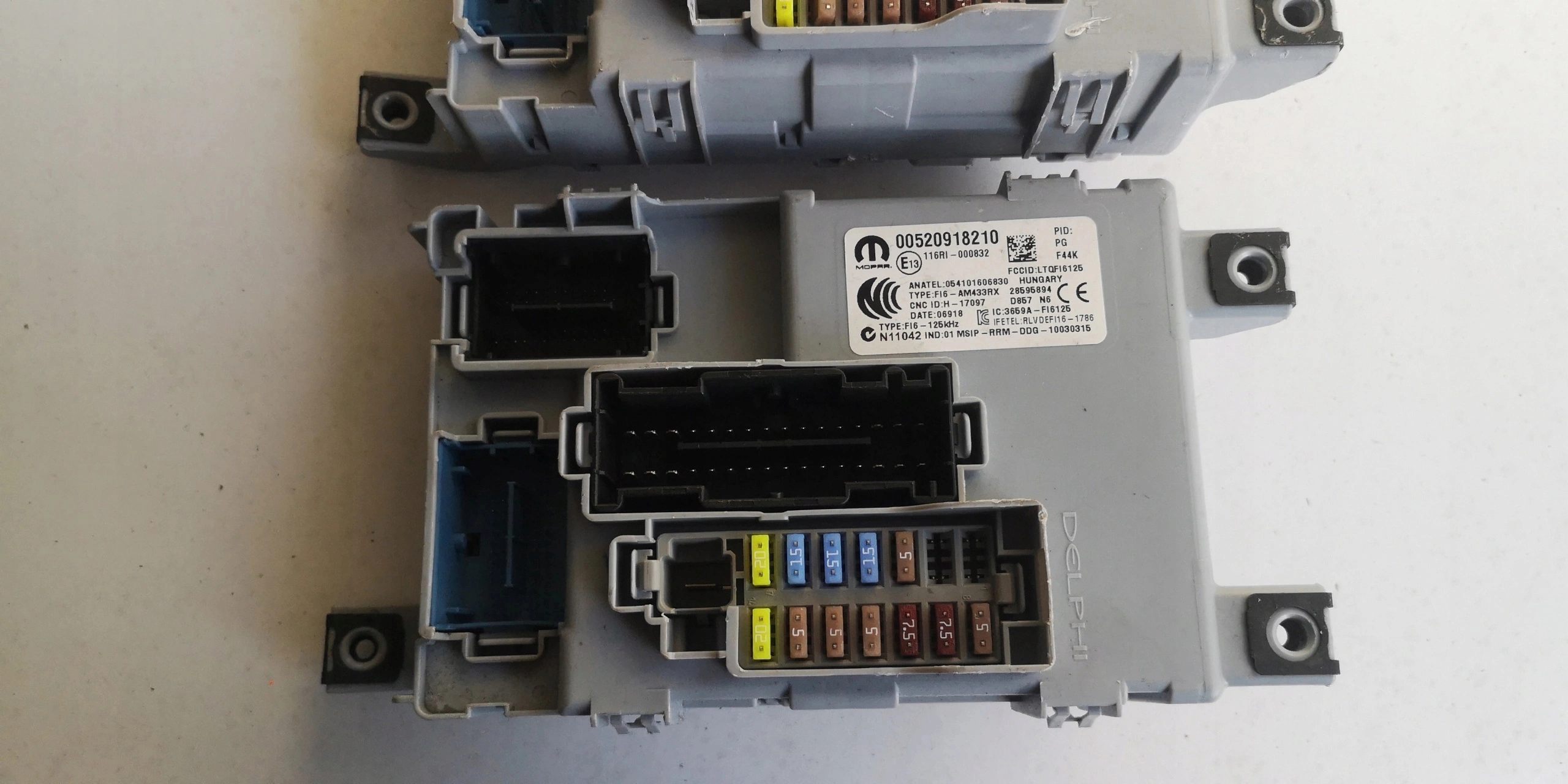 FIAT 500 modulo BSI FUSE BOX 00520918210 28595894