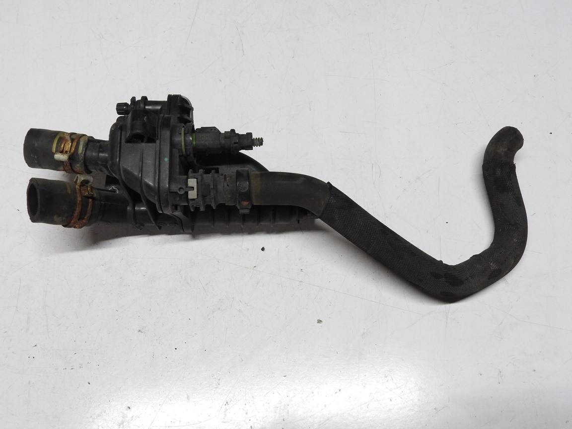 PEUGEOT 508 SW I 10-13 Obudowa termostatu 9684588980