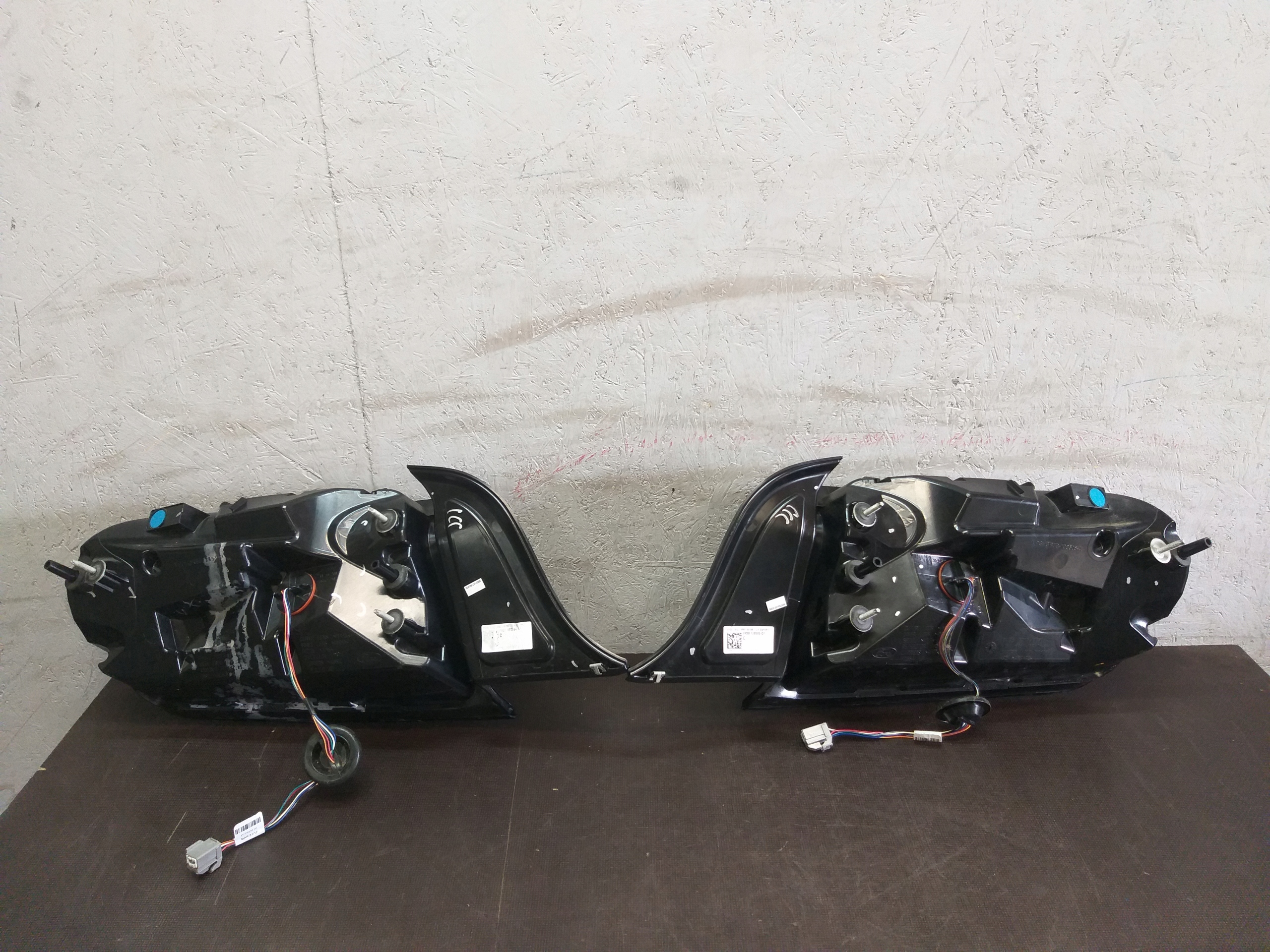LICHT HECK LINKS ODER RECHTS FORD MUSTANG 15- LED