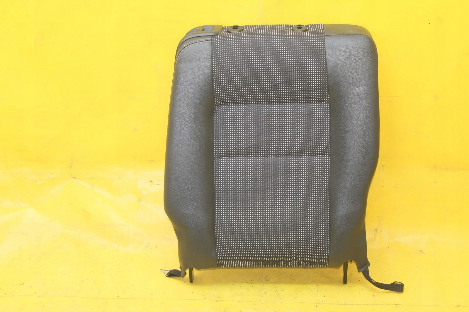 кресло задний правый 2 ZAFIRA b