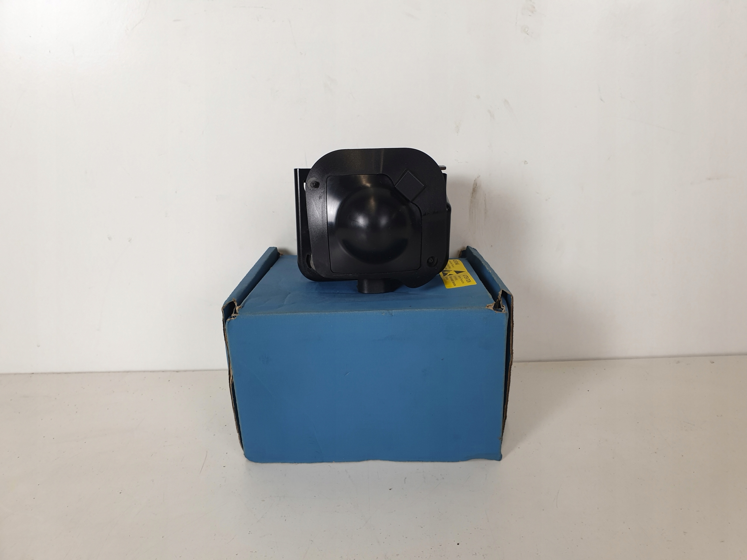 РАДАР DISTRONIC ACC AUDIr0907561