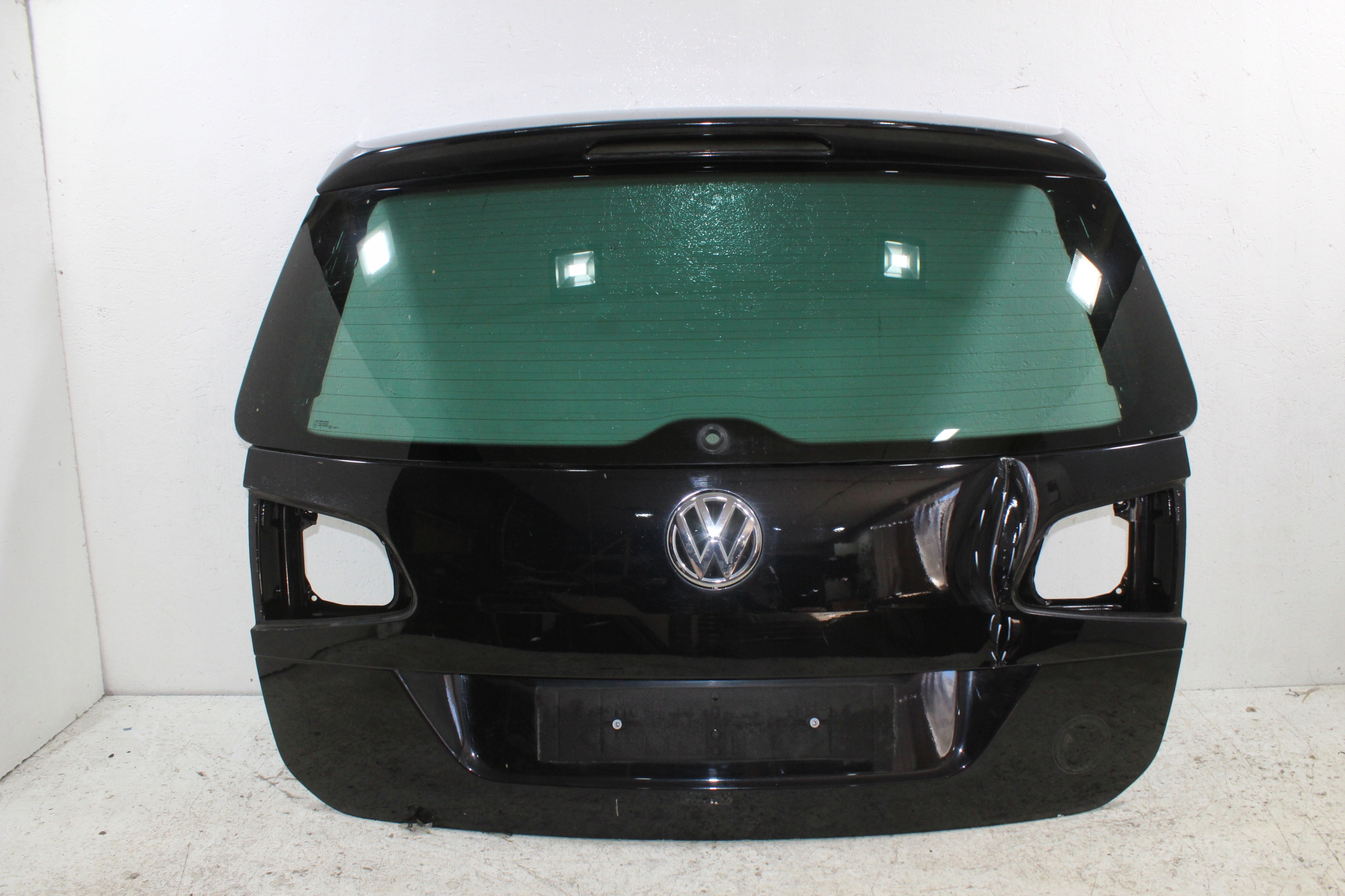 VW Sharan II trunk door boot window rear part 7N0827159B
