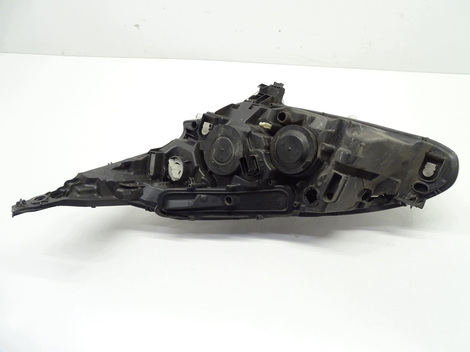 light front right PEUGEOT 208 UK 9810602280
