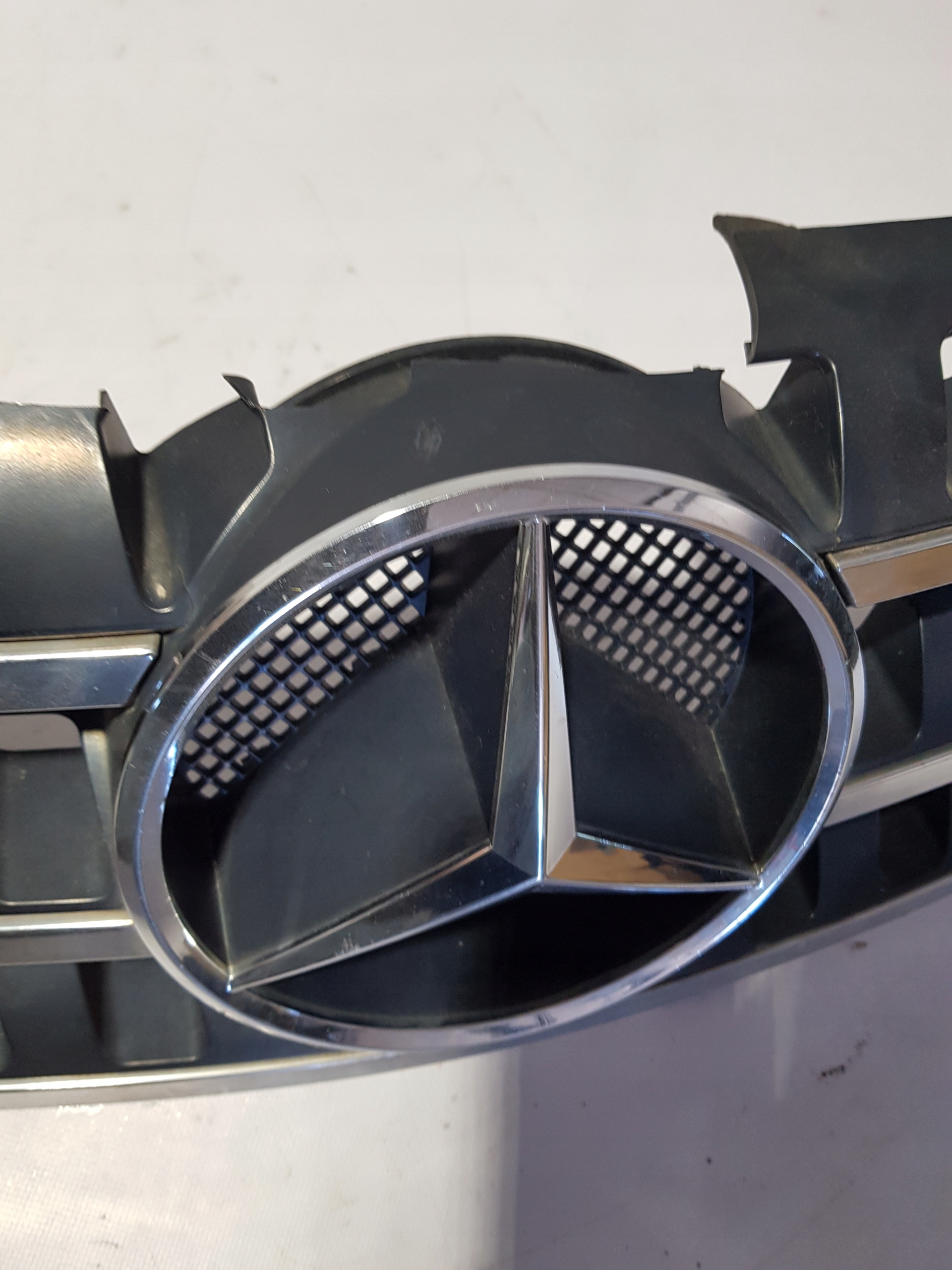 MERCEDES ML W164 grille masque EMBLEMAT logo