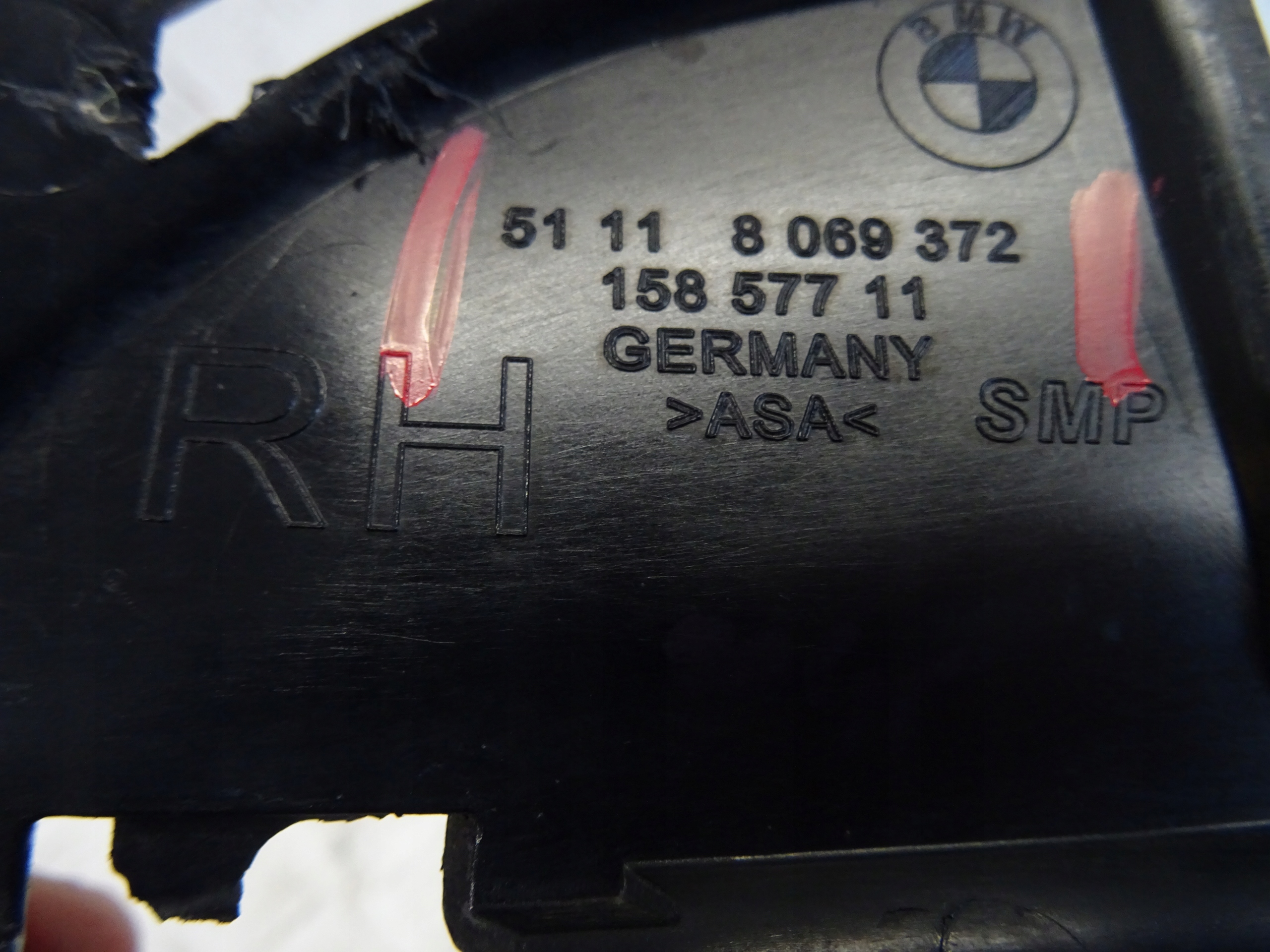 grid of a bumper front front right 3 G20 G21 m-packet 51118069372