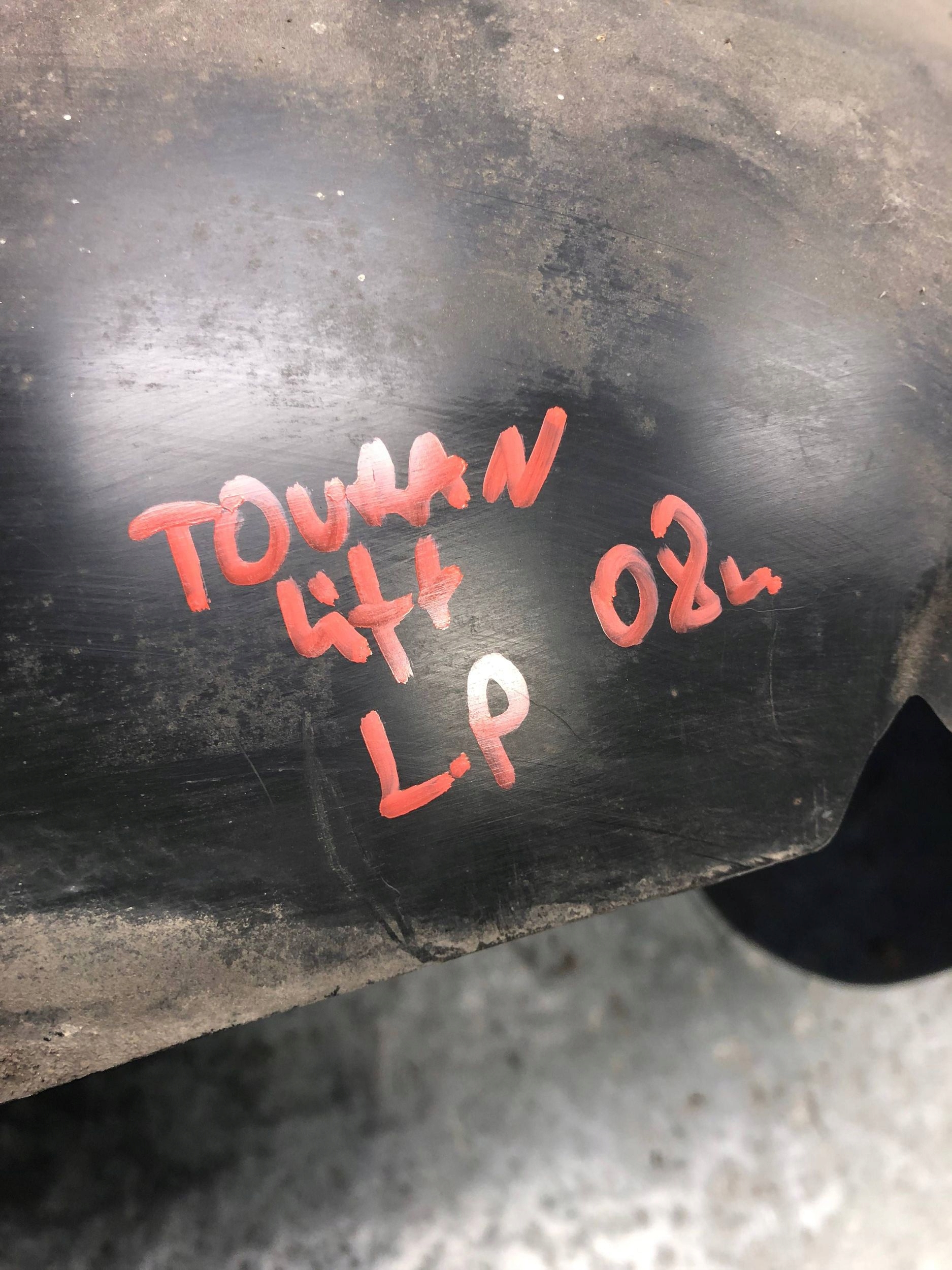 mudguard left front VW TOURAN and LIFT 1T0805973L