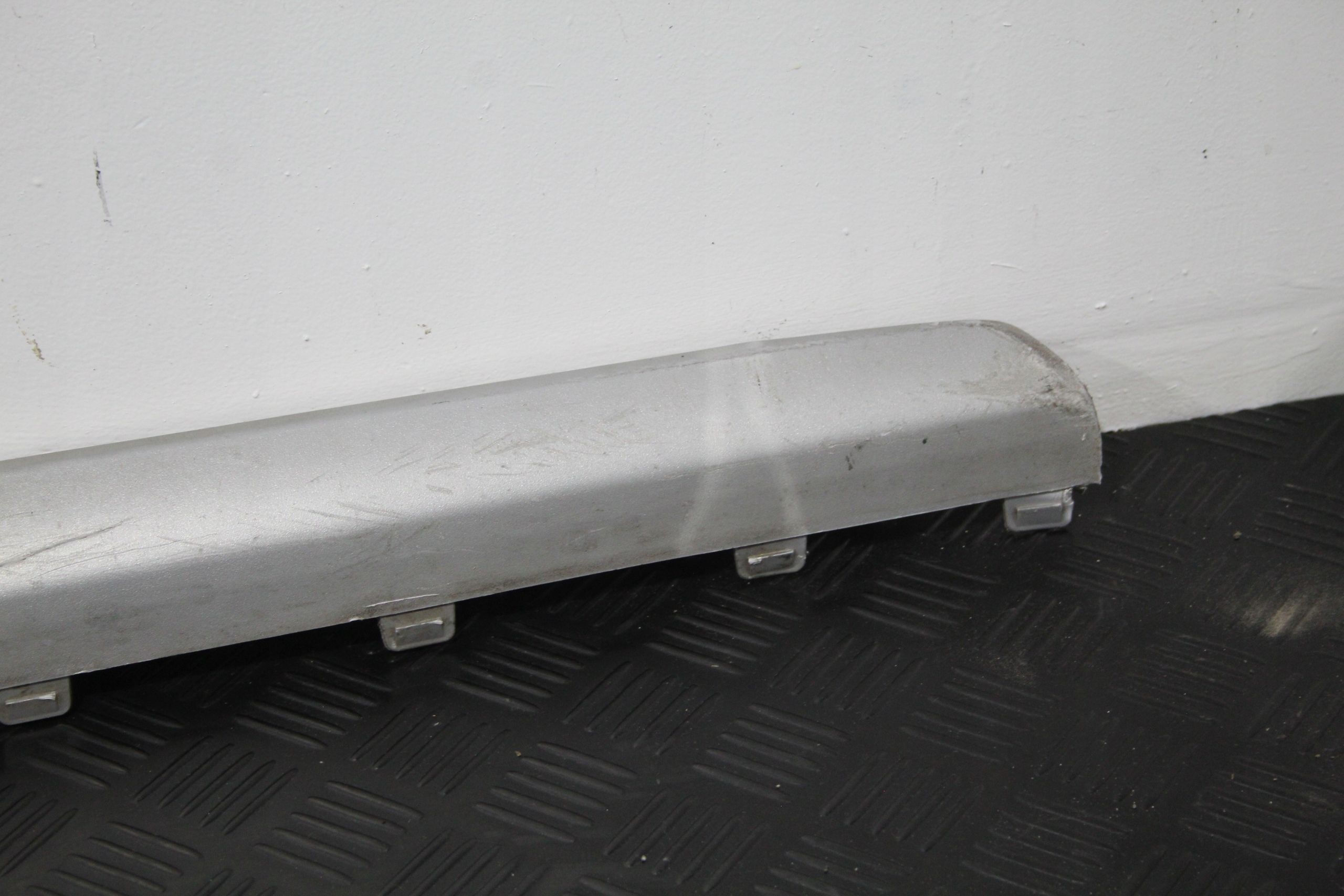 cap threshold threshold right FIESTA MK8 ACTIVE J1BB-200A21-A1