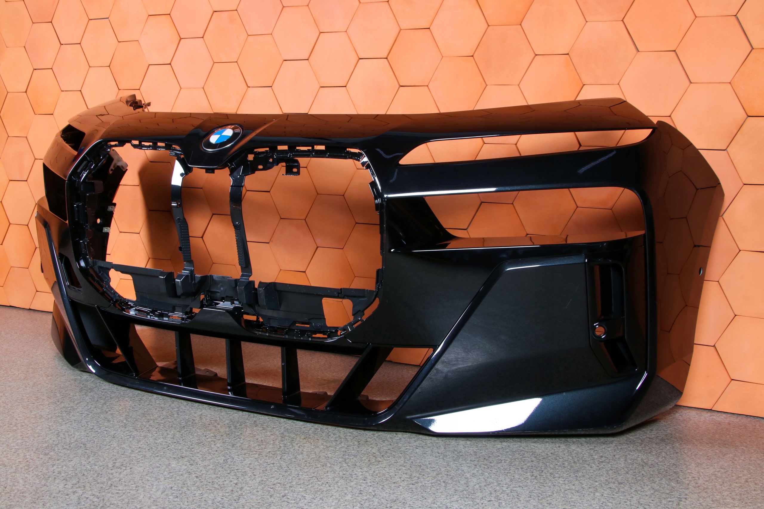 BMW 7 G70 i7 m-packet nárazník předek přední 475