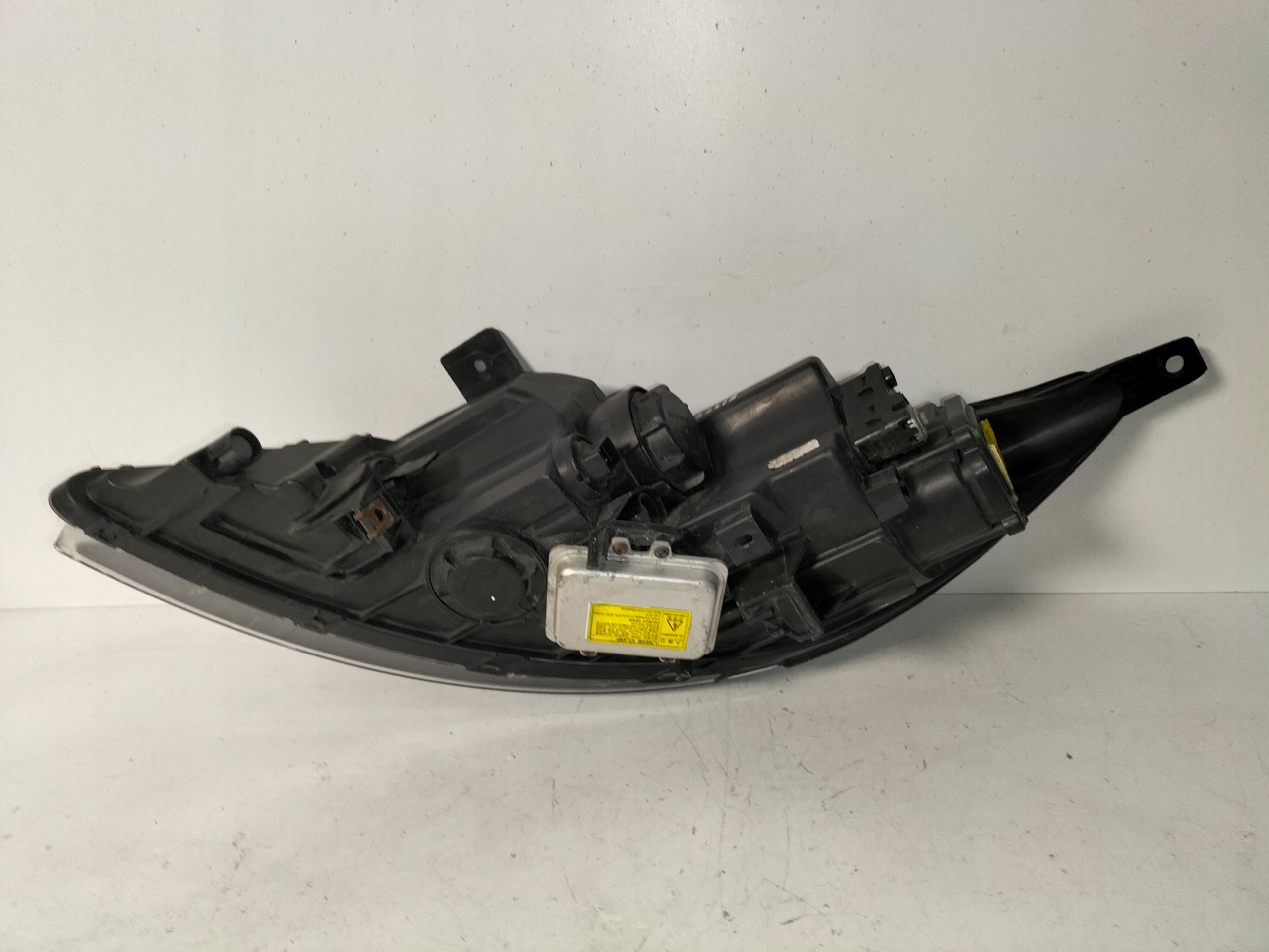 light front reflektor right KIA SPORTAGE III 10-15 XENON