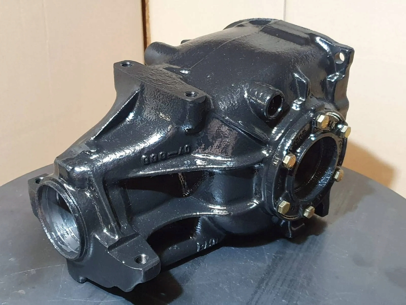 Корпус диференціала BMW E30 E34 тип 188