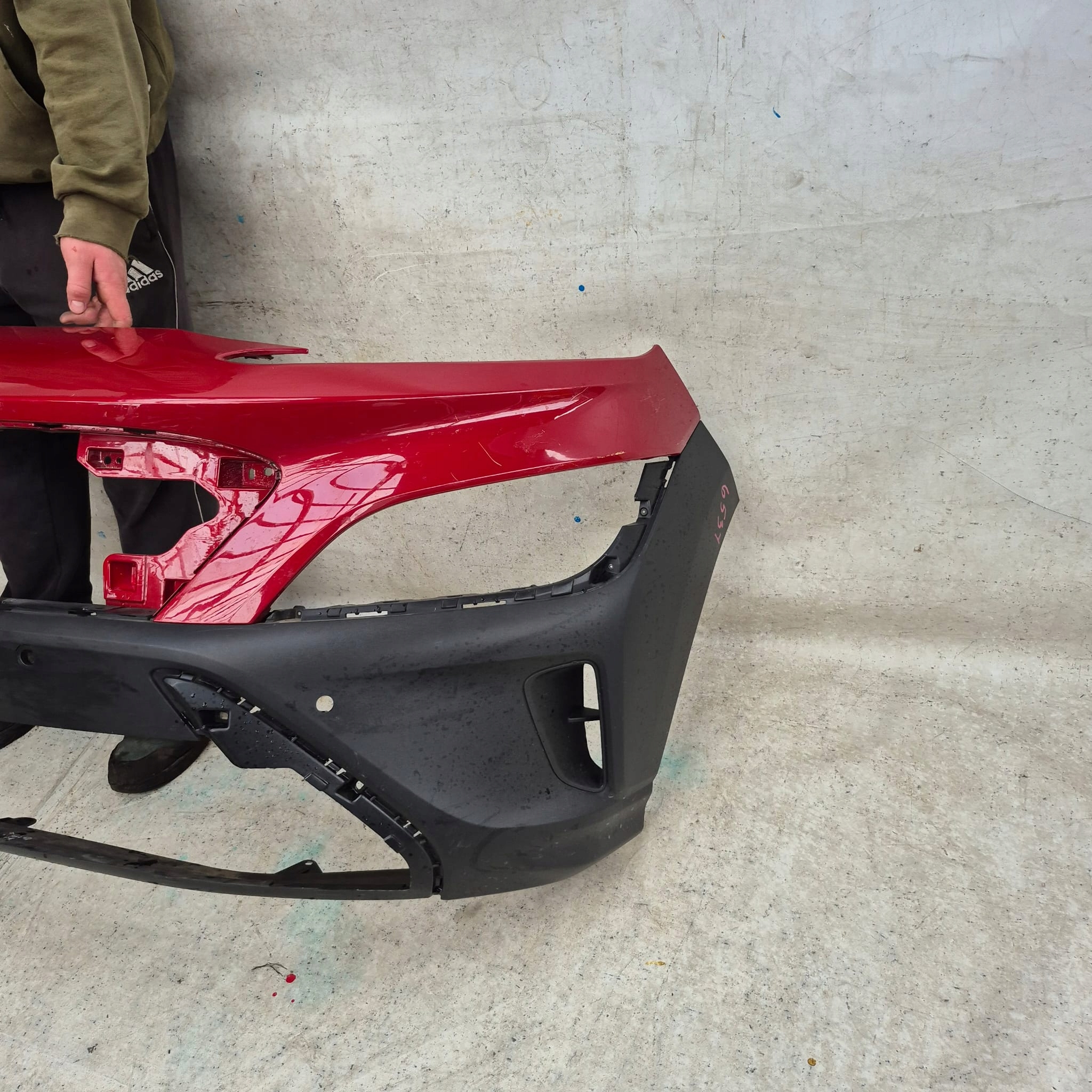 HYUNDAI KONA and 1 LIFT 20-23 bumper front front PDC