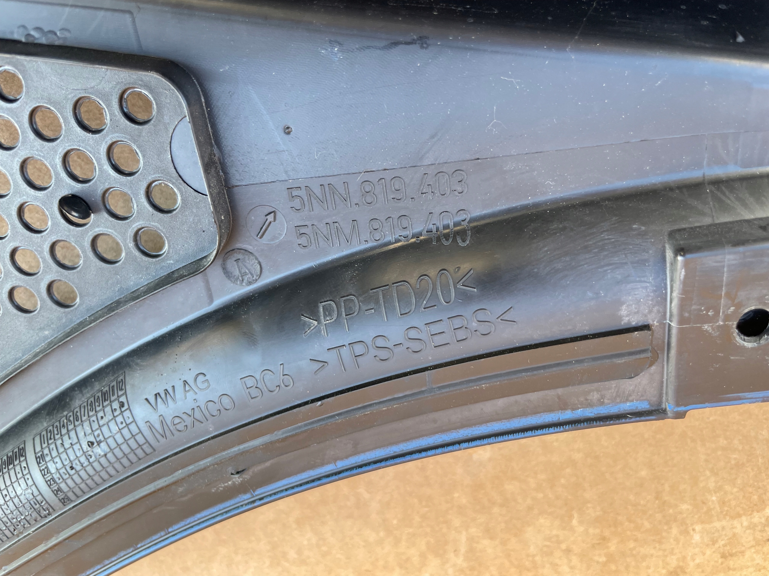 torpedo VW TIGUAN ALLSPACE 2016- original 5NN819403 left