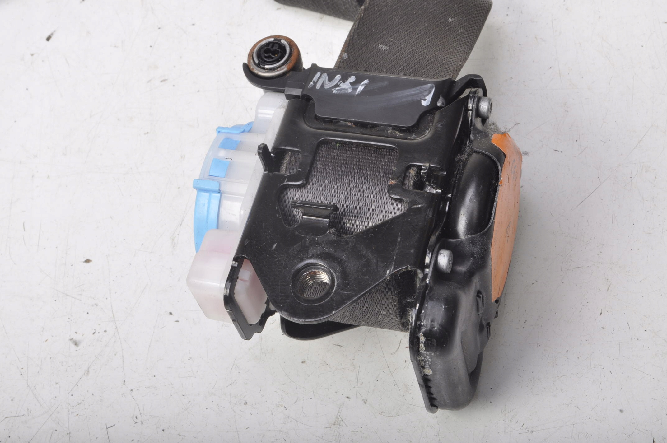 opel INSIGNIA A ремень безопасности передний натяжитель