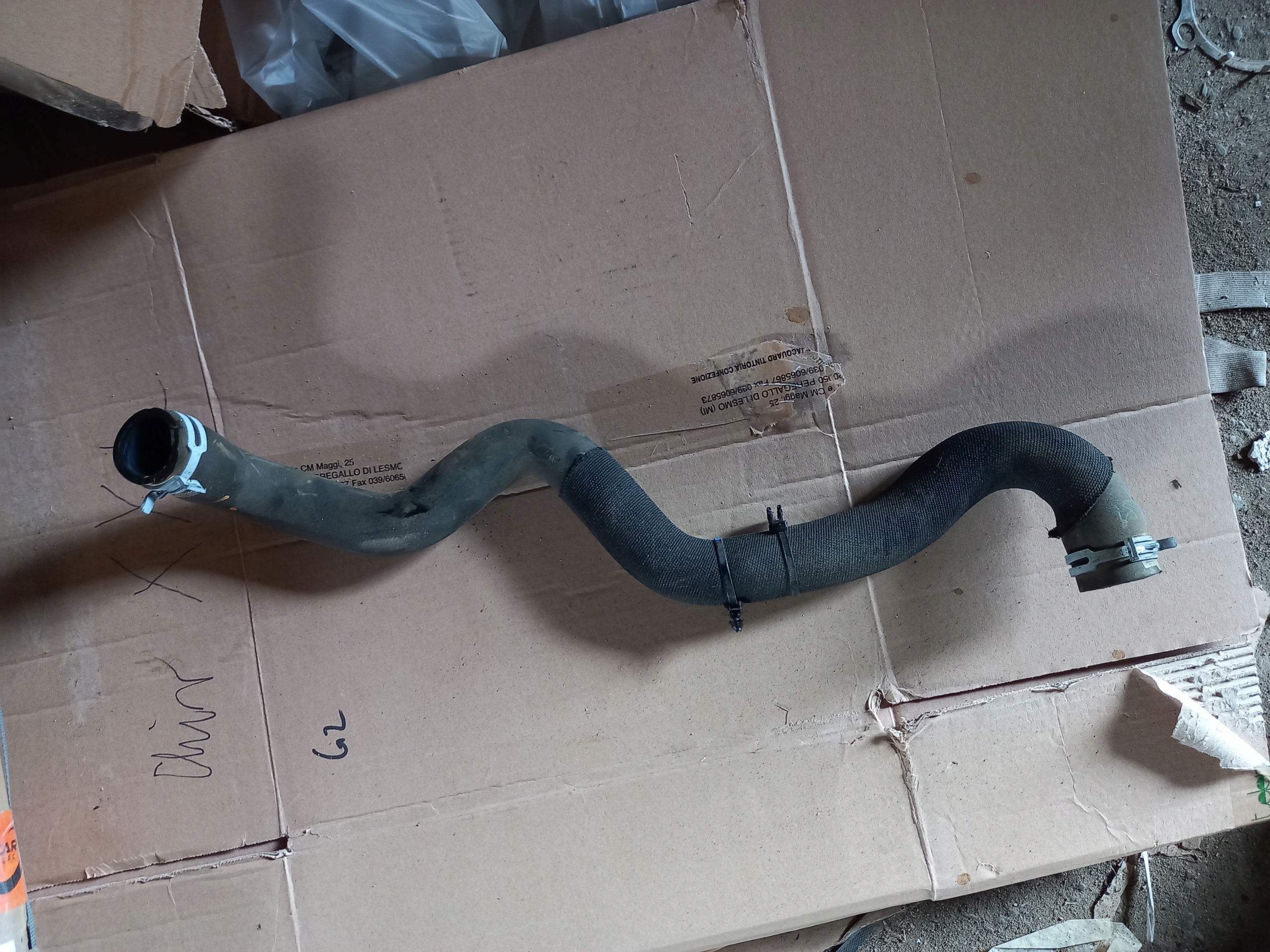 5355 - Clio V 1.5 bdci шланг для води