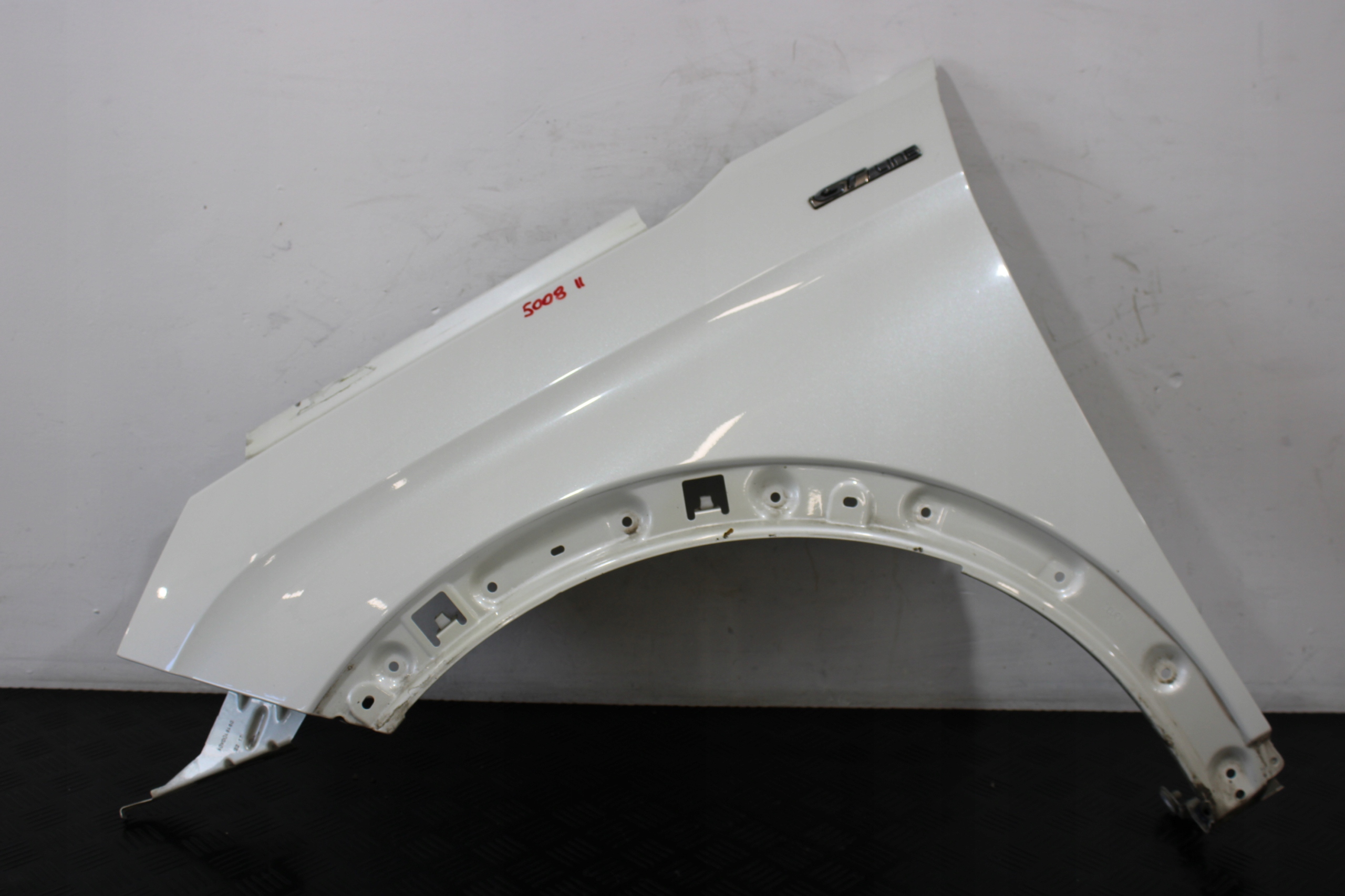 fender left front front PEUGEOT 5008 II 2 GT-LINE