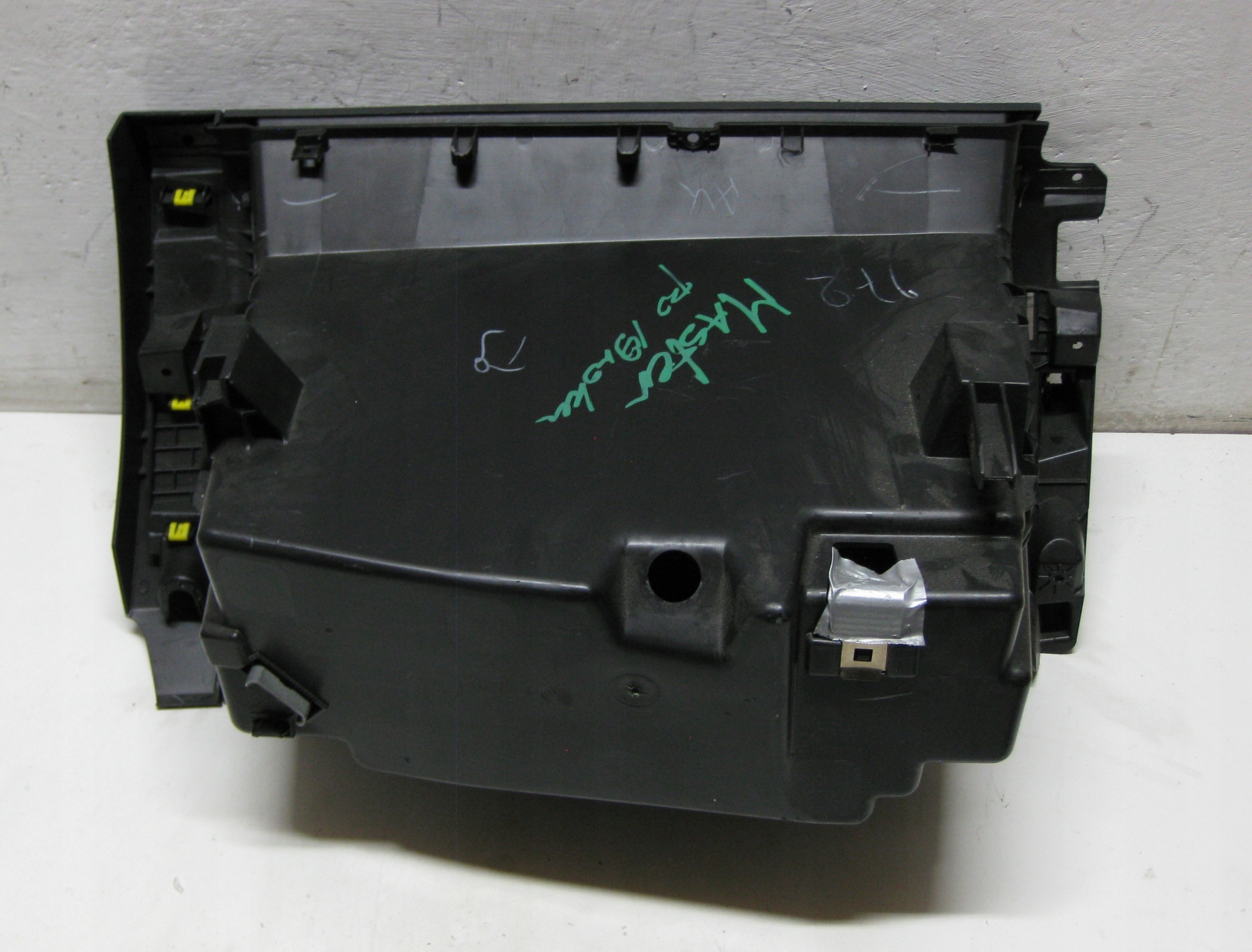 MASTER III MOVANO 19R passenger compartment consoles 685003438R