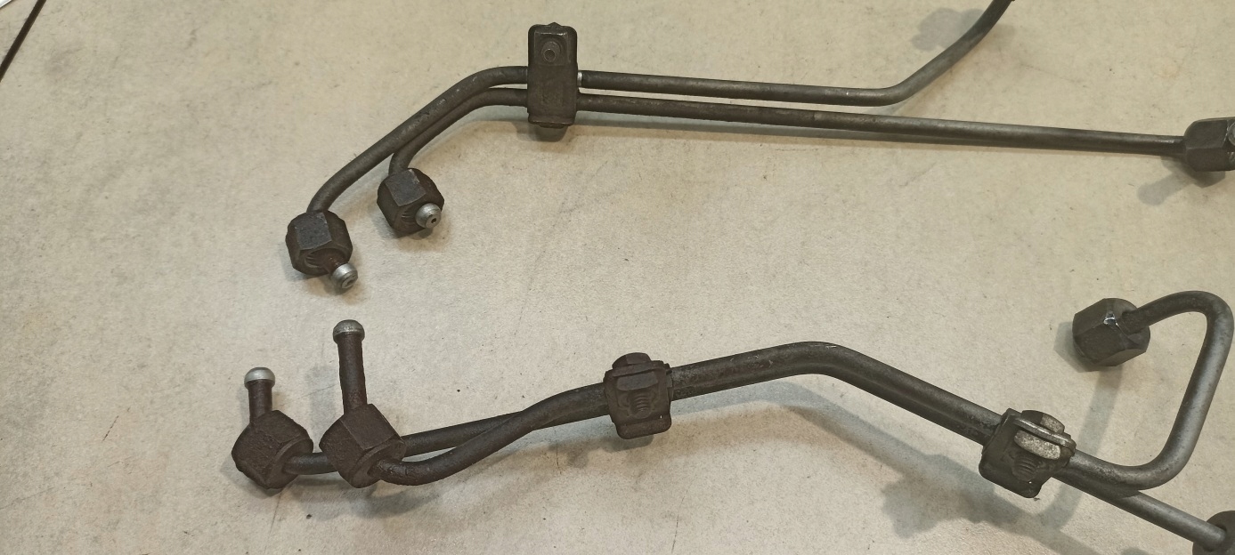 fuel line FORD FOCUS MK1 1.8 TDDI
