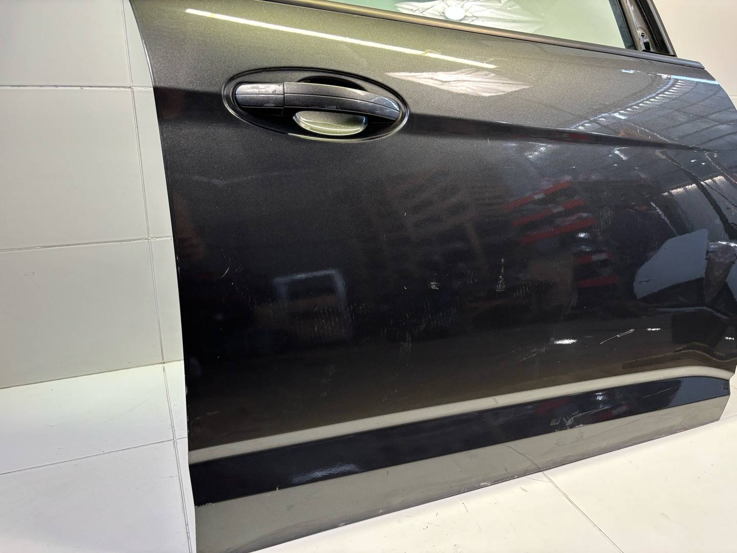 dveře předek pravá strana Ford C-Max 2 2015