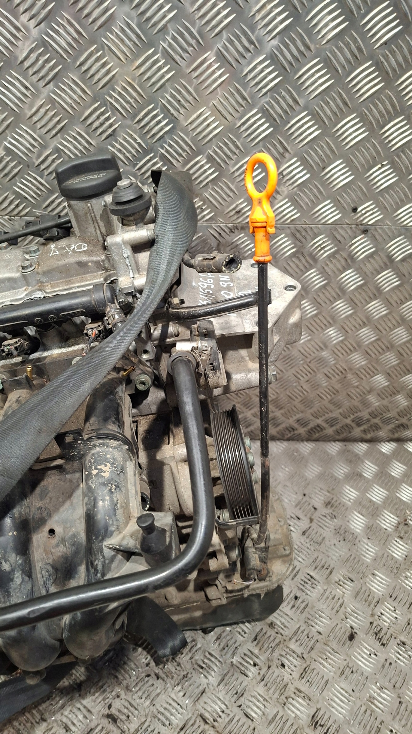 engine pillar unprotected VW POLO 9N 1.2 AWY