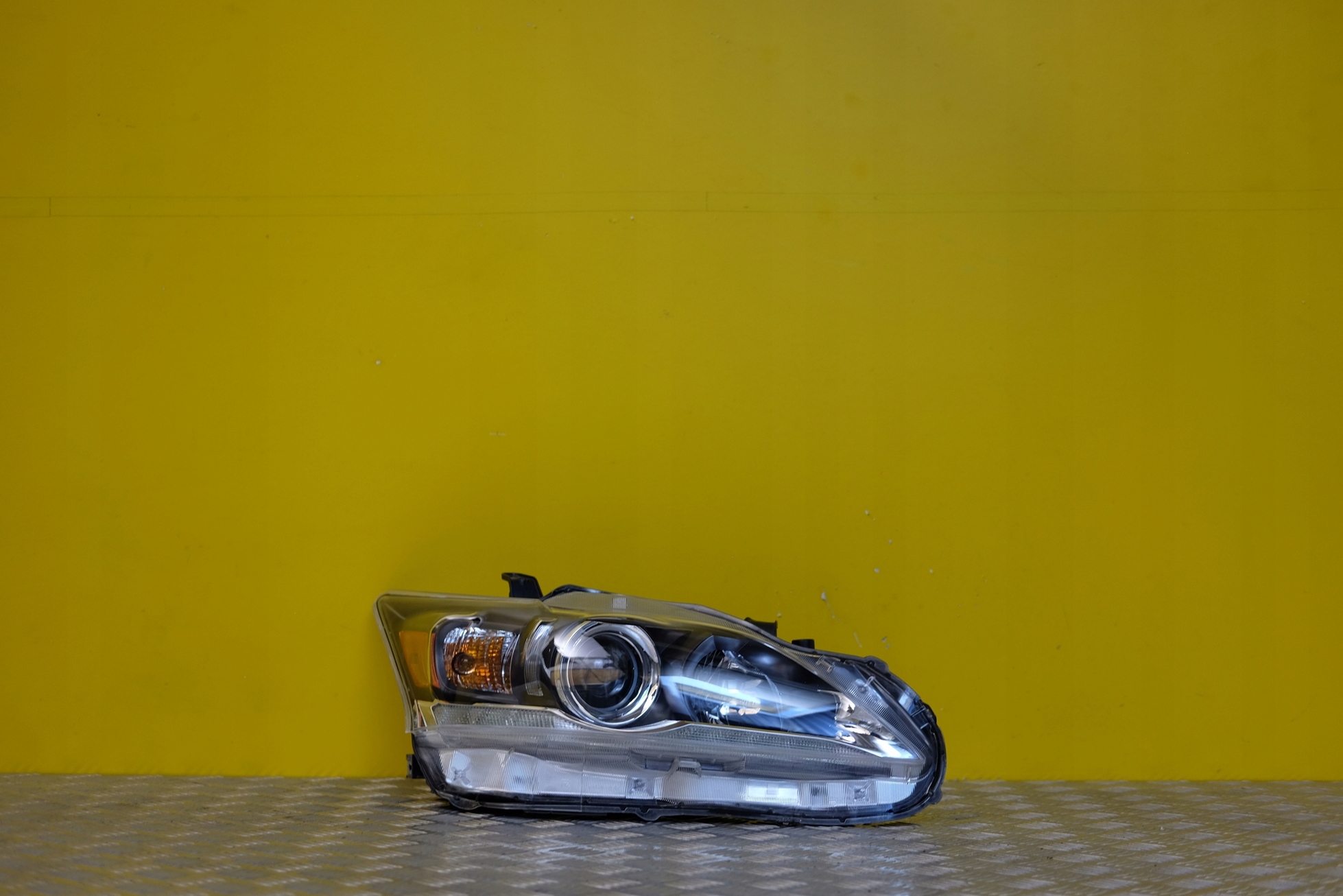 LEXUS CT Ct200h 2010- ФАРИ ФАРА ПРАВА USA