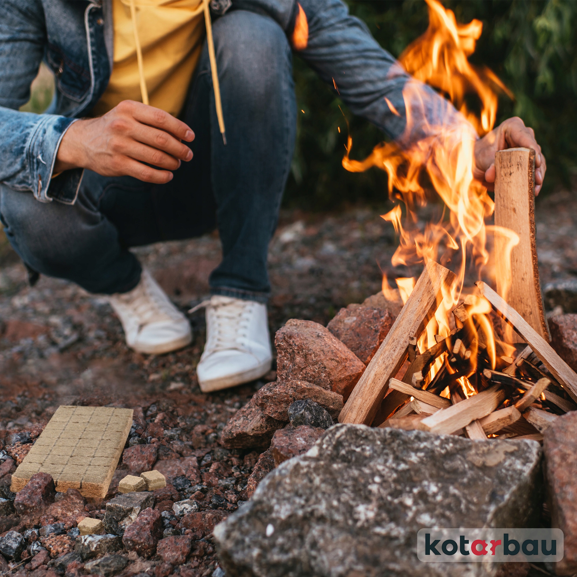 DUŻA ROZPAŁKA DO KOMINKA PIECA PODPAŁKA 2400 SZT Waga 5 kg