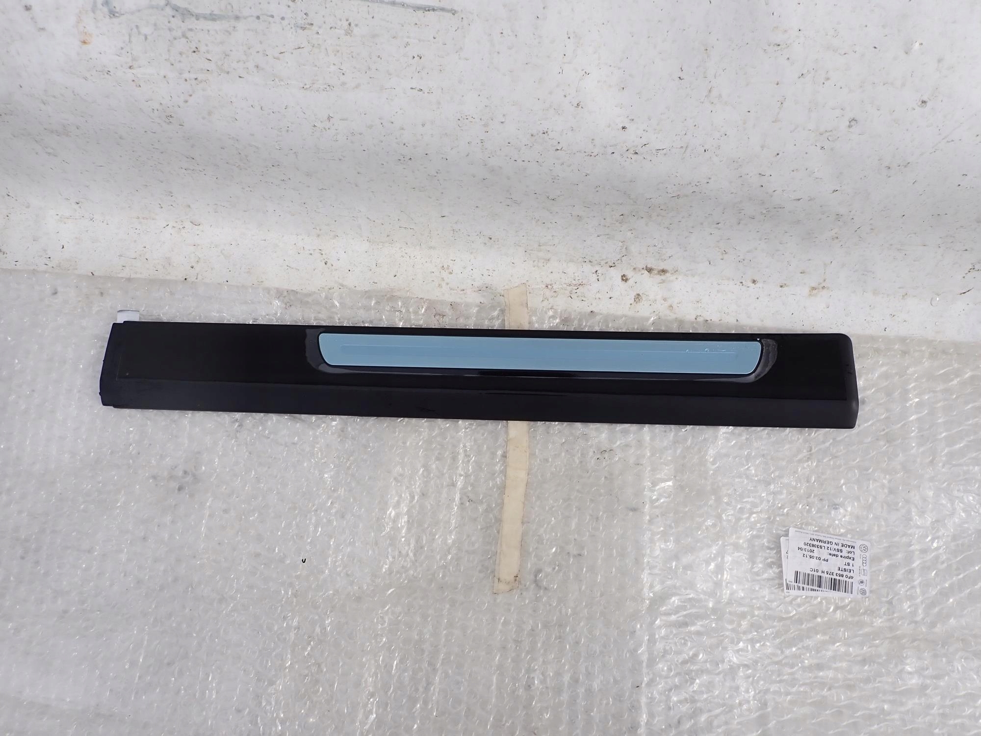 AUDI A6 C6 4F 04-11 moulding threshold left rear part
