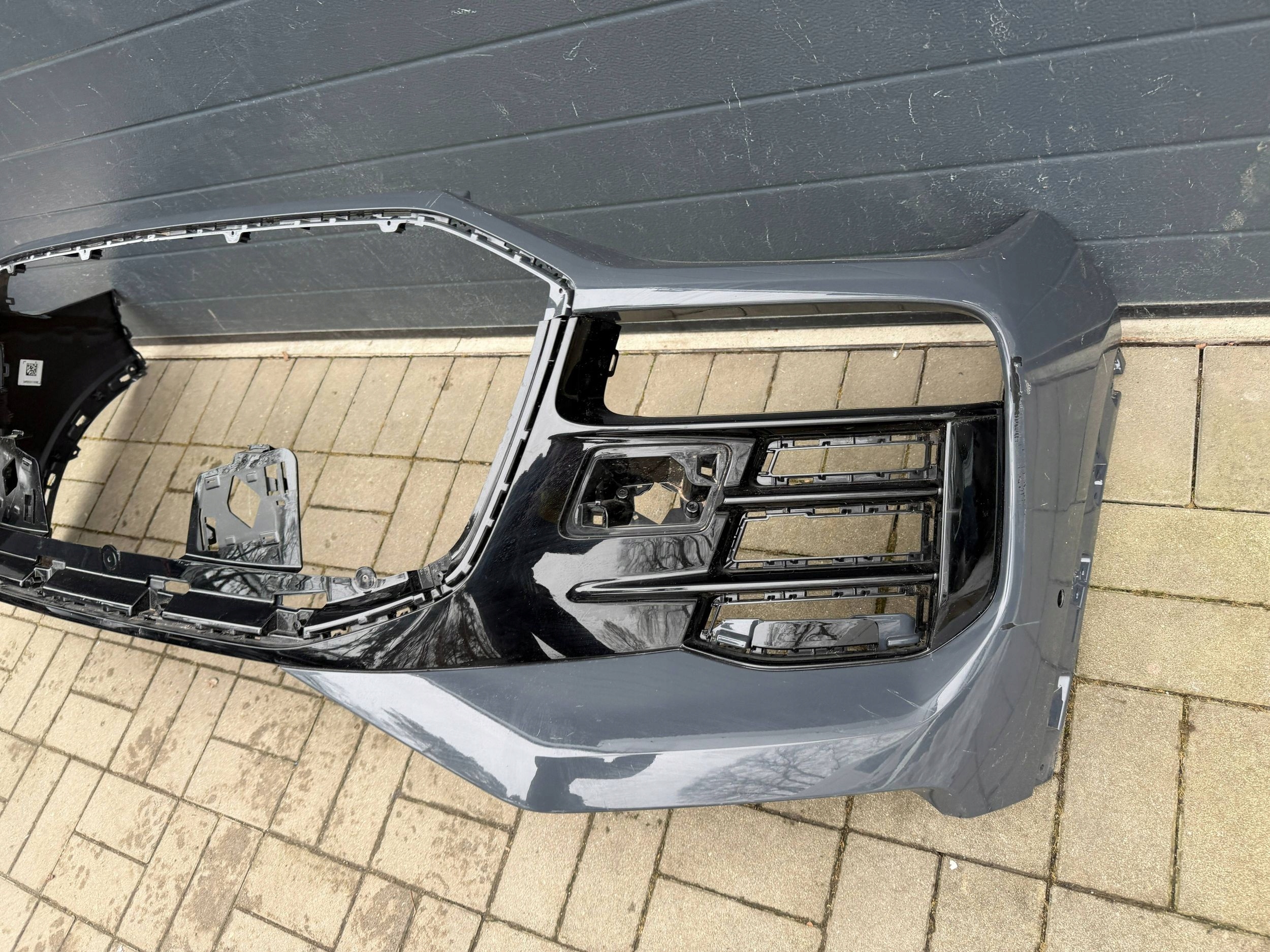 Audi Q6 e-tron 85H bumper front front S Line