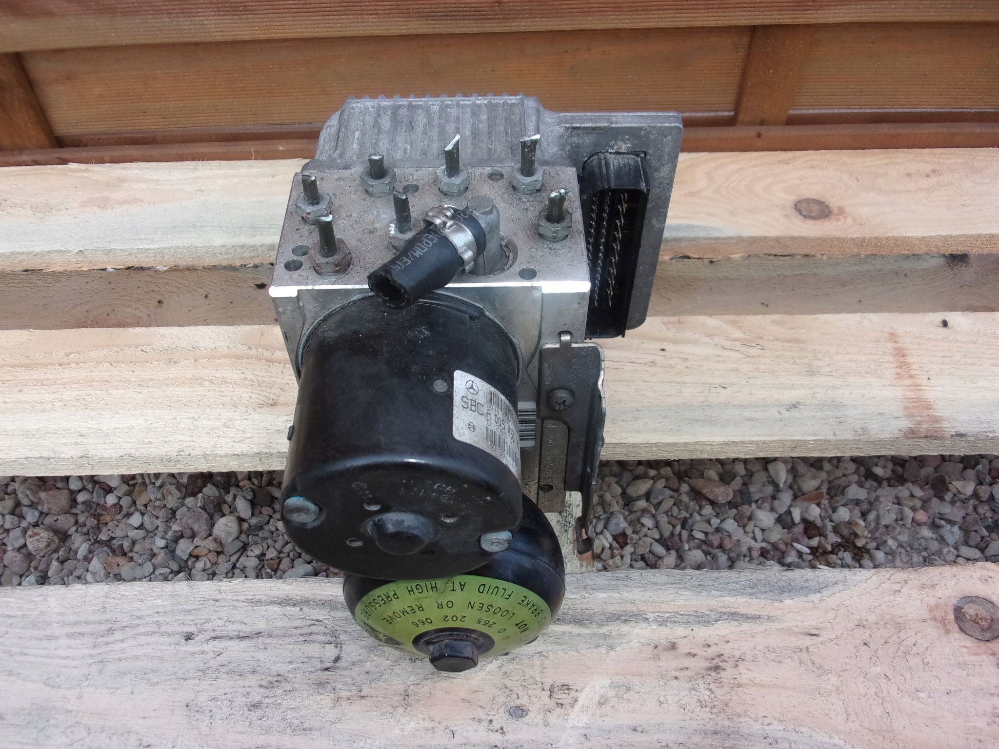 R230 SL 5,5 AMG pump control unit ABS SBC 0265960035