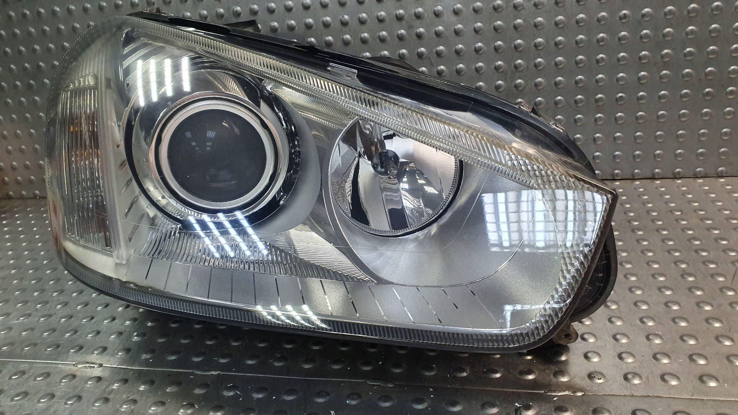 light XENON front right FORD C-MAX MK1 LIFT 06- 7M51-13D154-AD