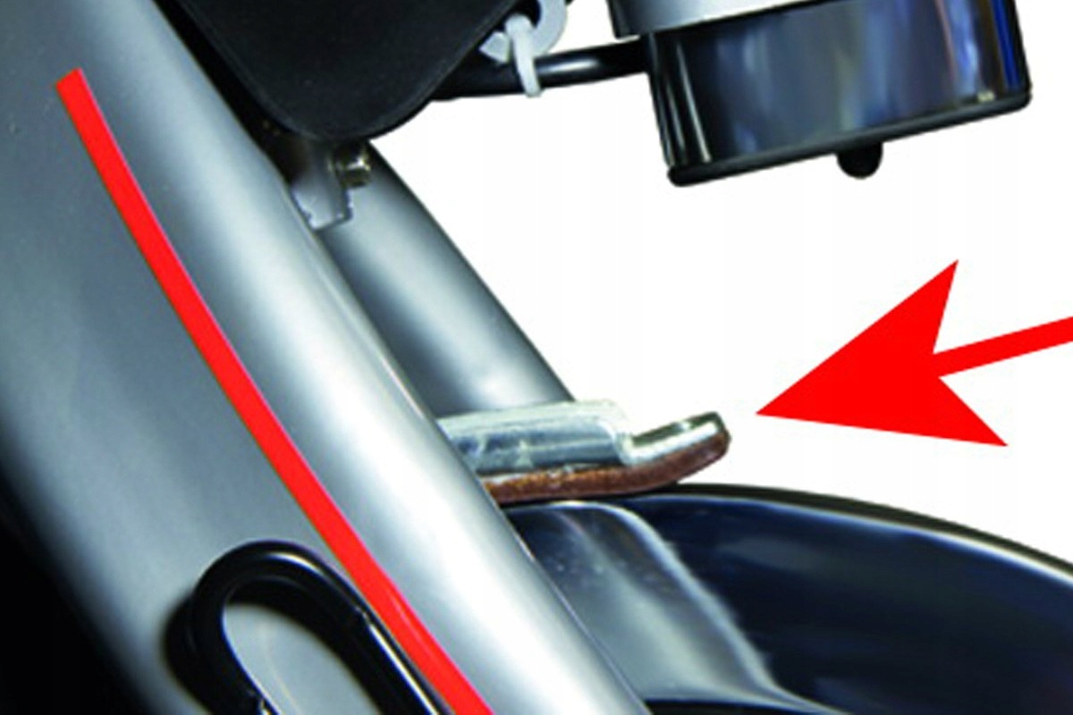 ROWER SPINNINGOWY I.SPADA II RACING BT /BH FITNESS Maksymalna waga użytkownika 130 kg