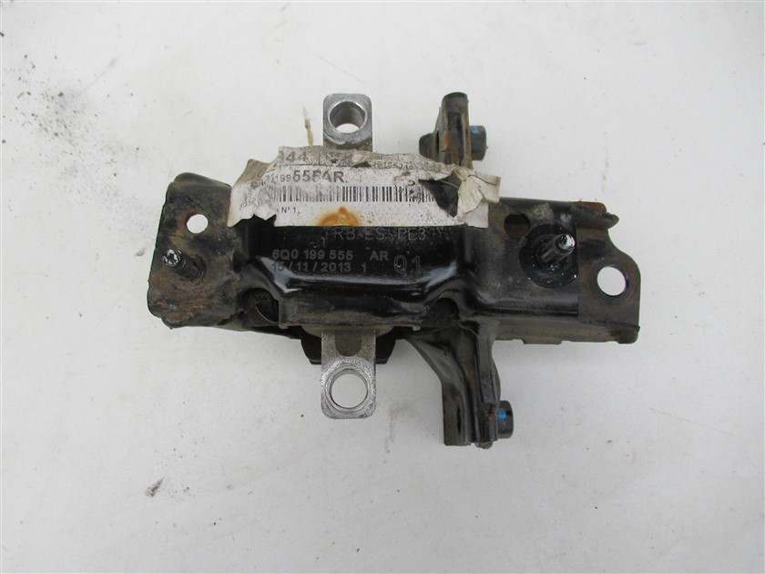 12430644054 - ЛАПА КОРОБКИ SEAT IBIZA 5D 2012-2015 ГОД