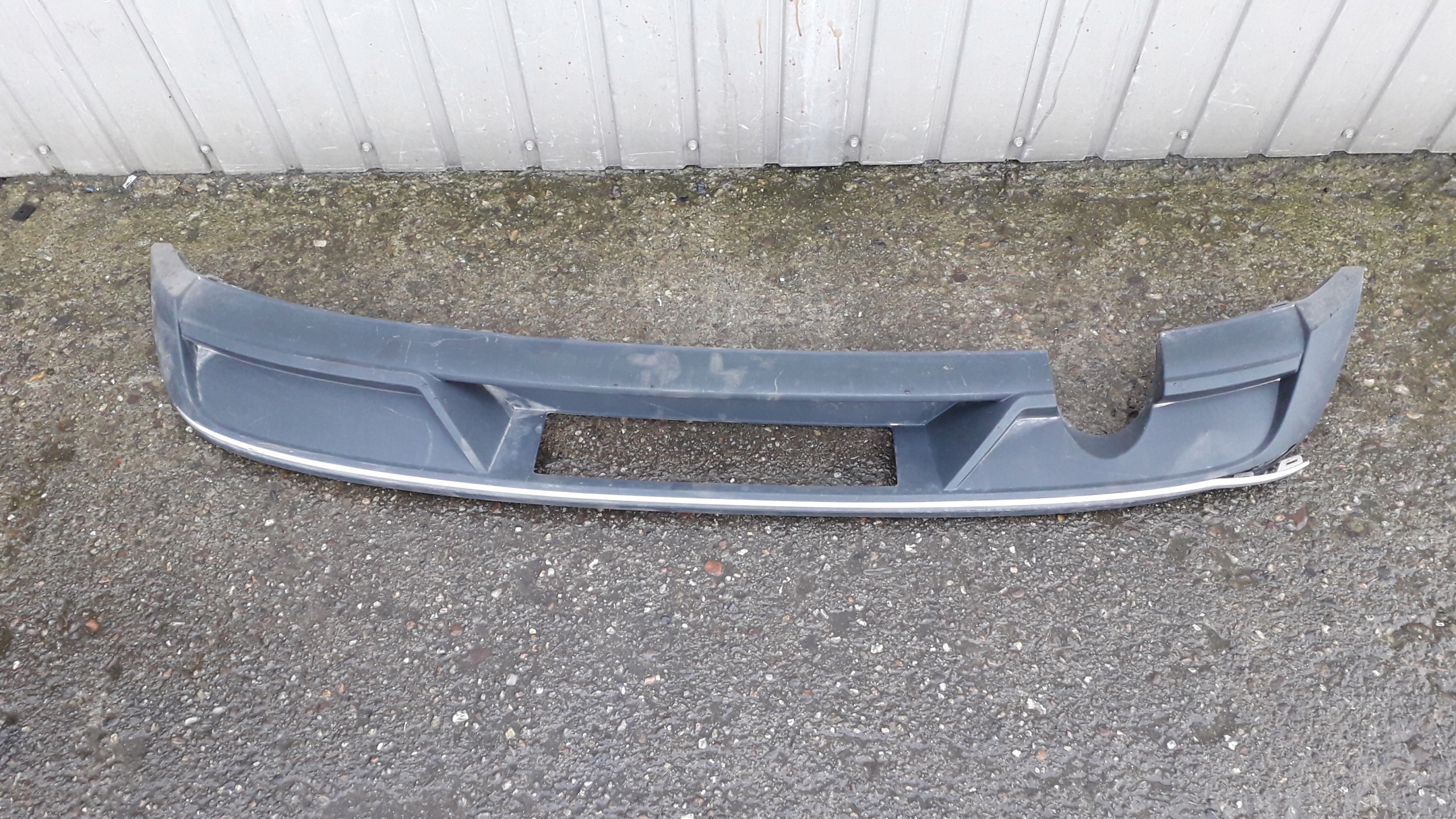 AUDI A3 8V DYFUZOR DOKŁADKA TYŁ 8V3807521AA