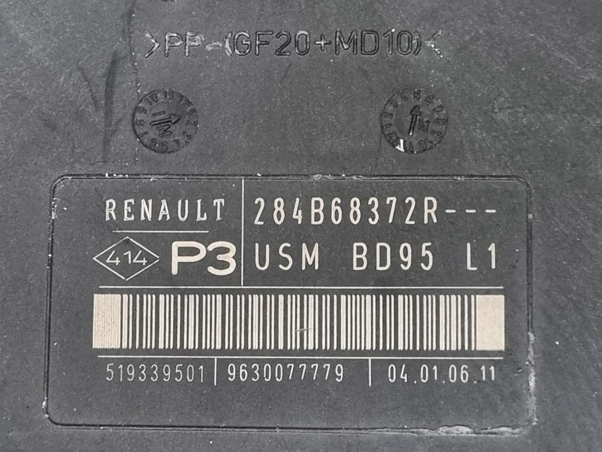 Unité commande confort Renault Megane 3 2011 284B68372R