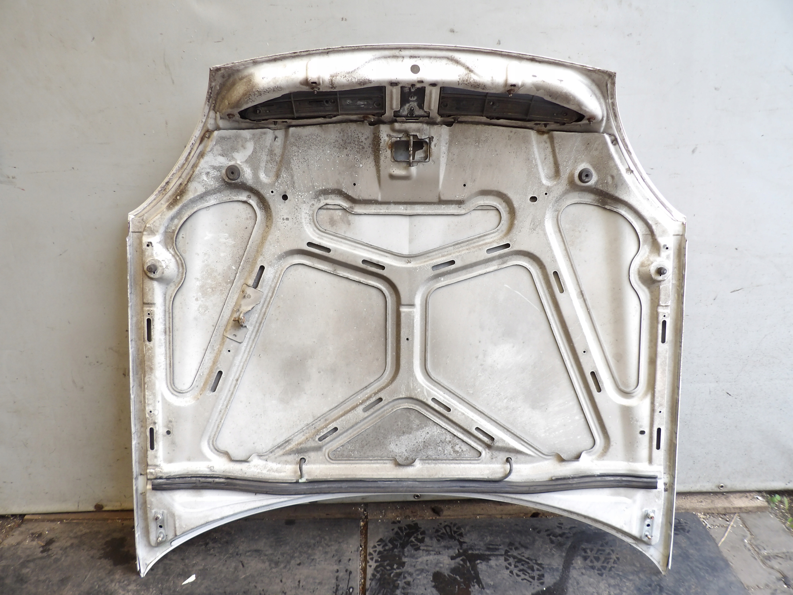 Citroen Xsara Capot lak. EWPA
