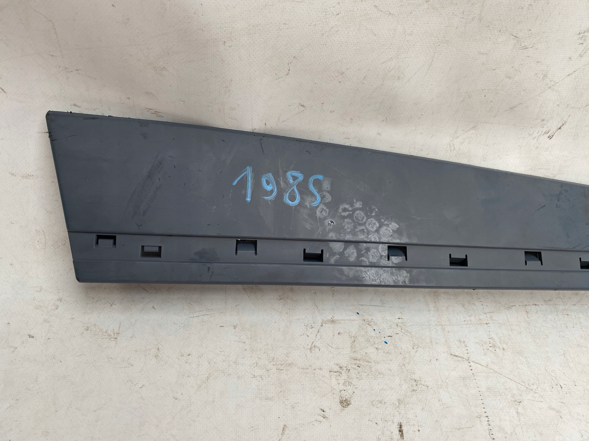 RENAULT CLIO IV 12- moulding door right front 801865598R