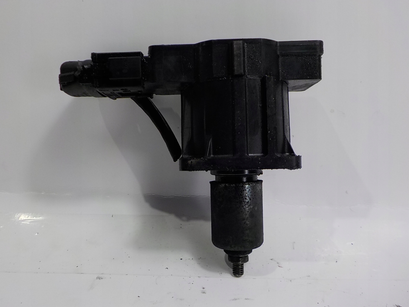 BMW 3 E90 2.0D NASTAWNIK TURBINY AKTUATOR K006T50171 Numer katalogowy części K006T50171 135-19498