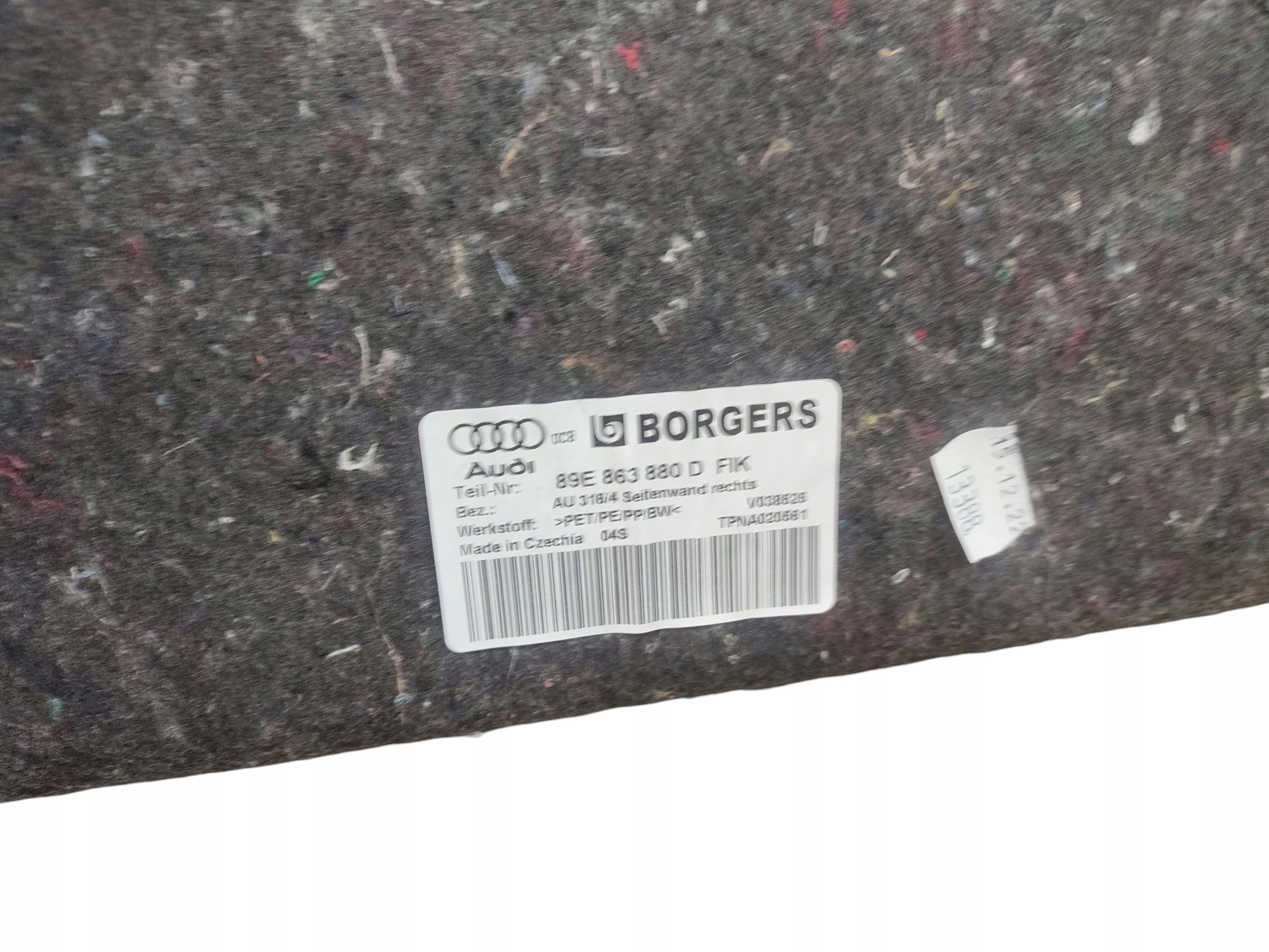 boot upholstery right AUDI Q4 E-TRON 89E863880D