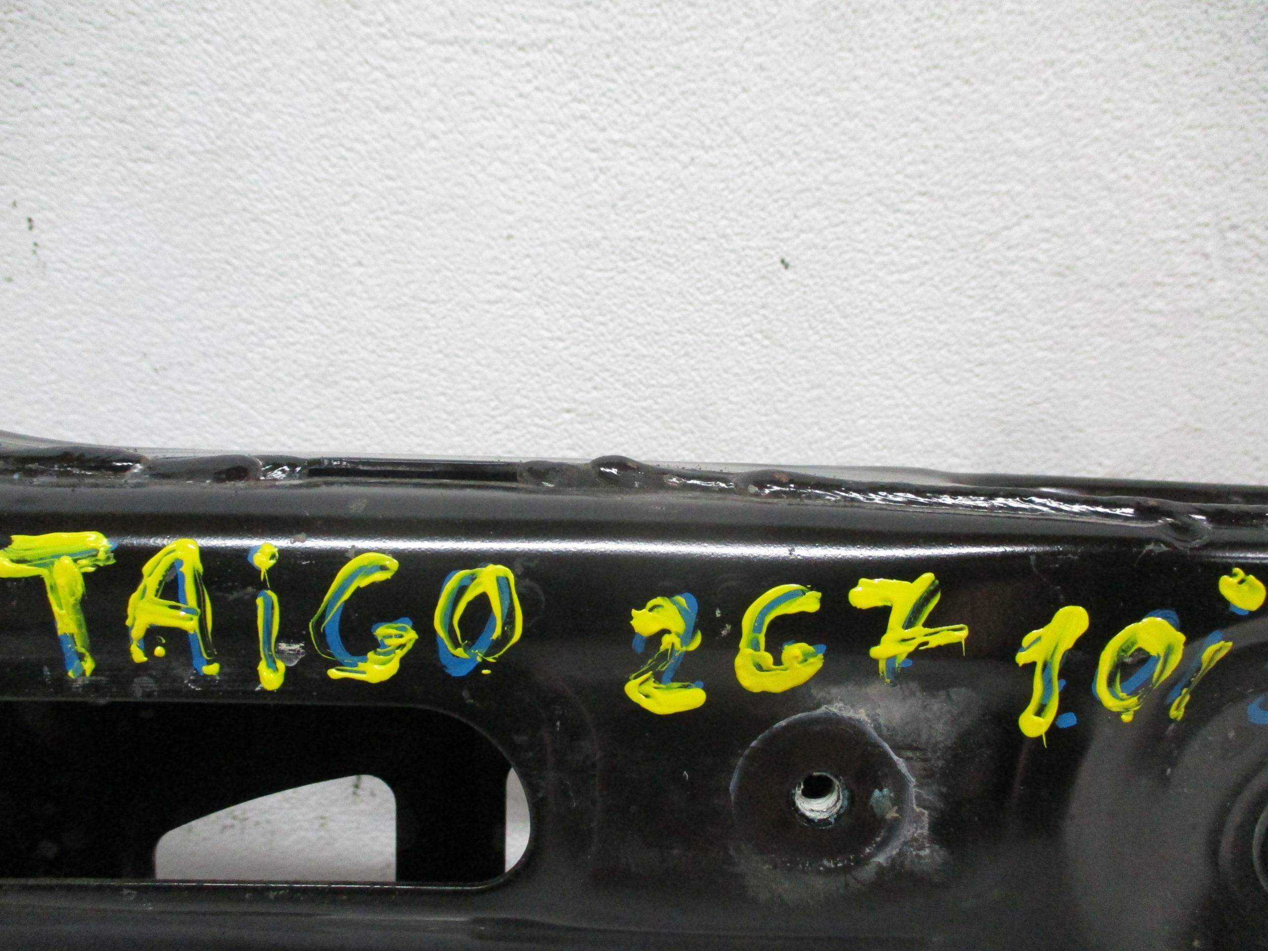 axle beam subframe axle beam VW TAIGO 2G7