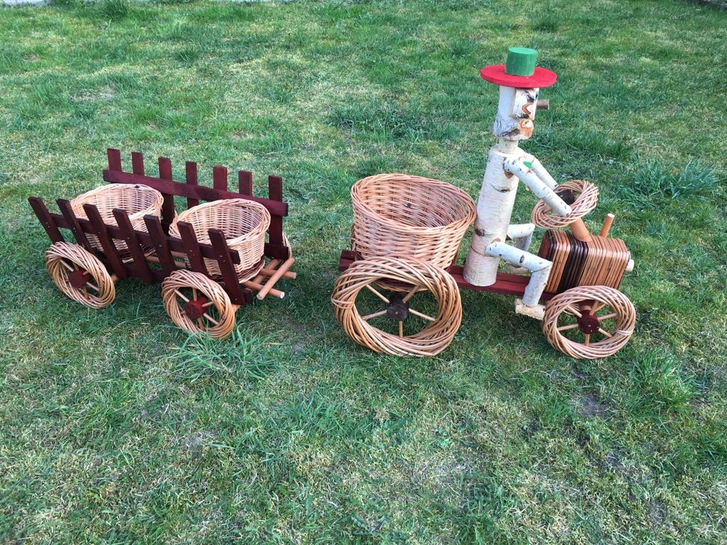 Ozdoba Ogrodowa Traktor z przyczepą Wiklinowy Rodzaj dekoracja