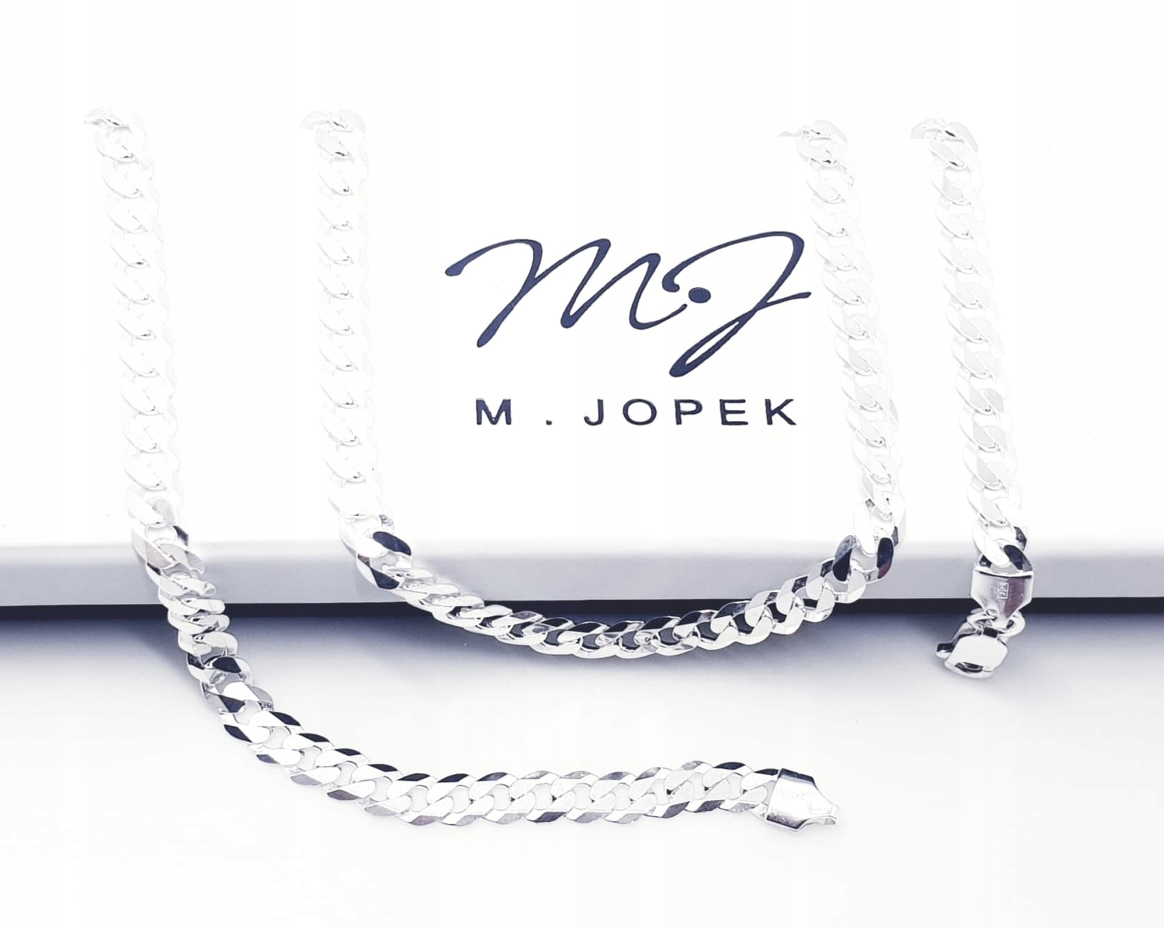 

Srebrny Łańcuszek Pancerka 8mm/55cm - M.jopek