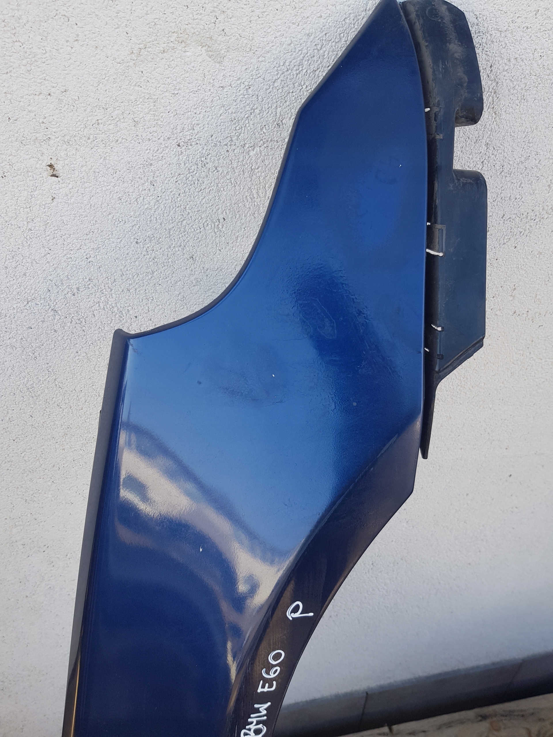 BMW 5 E60 fender front front right graphitic