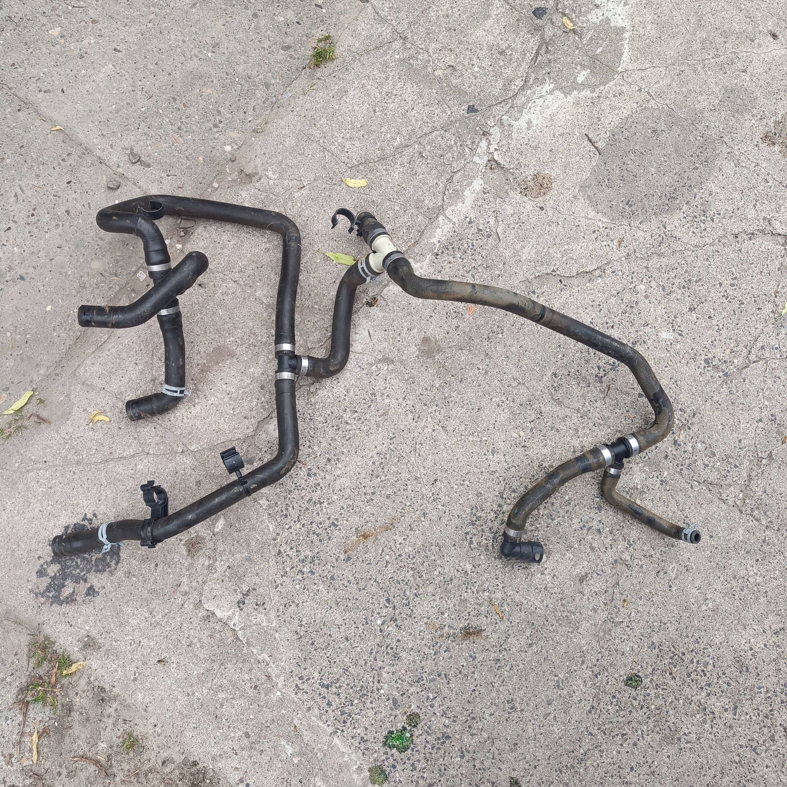 Ford Kuga MK2 1.5 petrol 2014 wiring / hose radiator