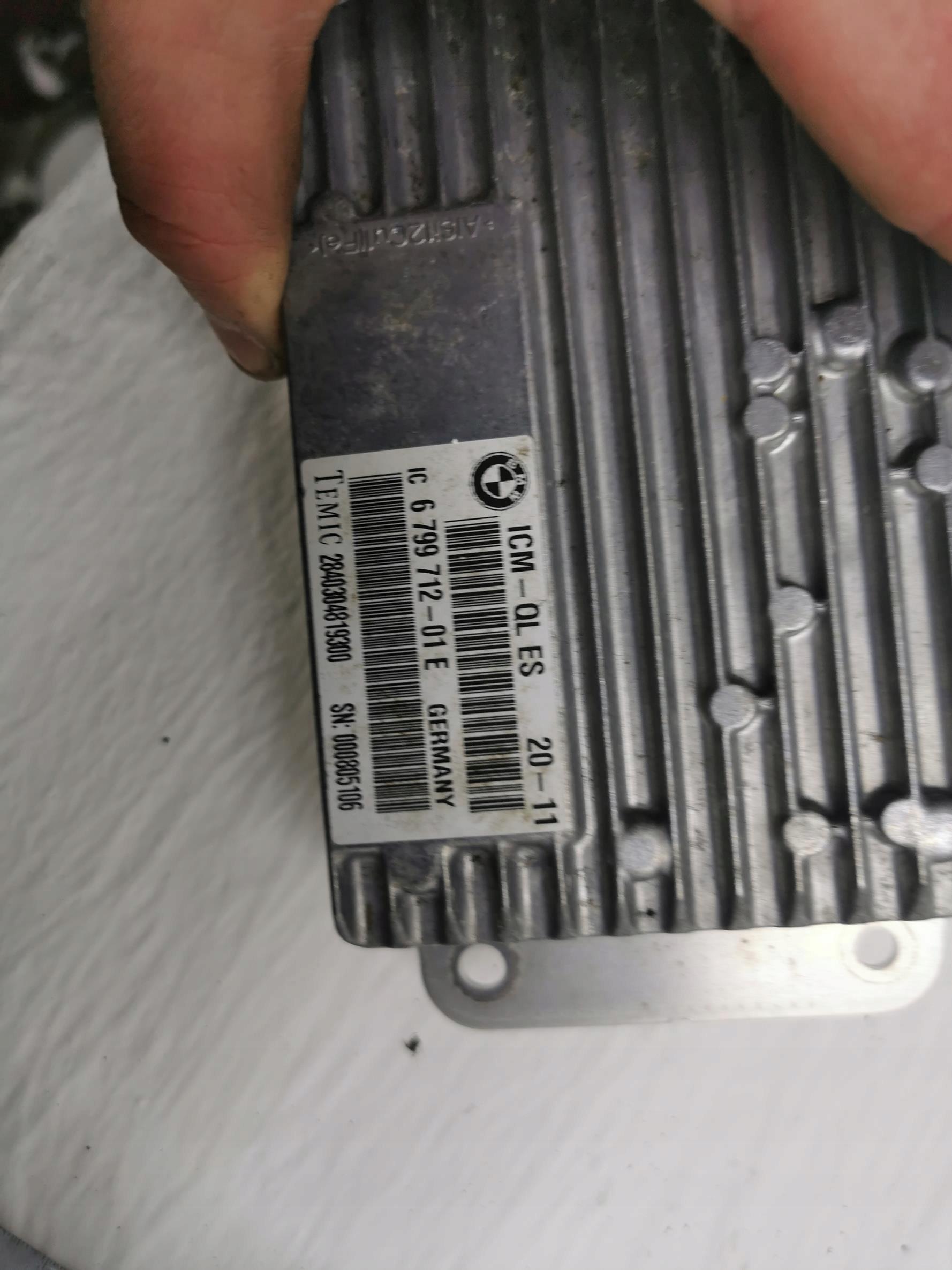 module control unit ICM BMW SERIA 5 F10 F11 6799712