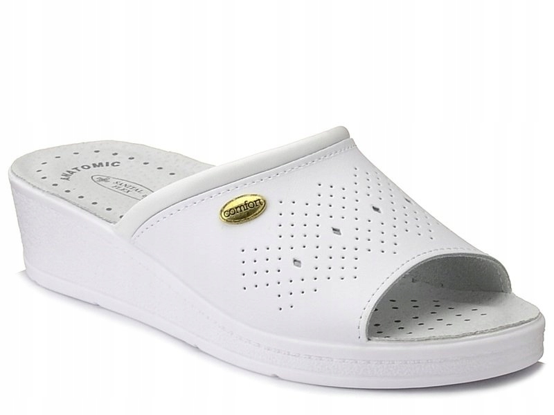 Klapki damskie medyczne białe skórzane na koturnie Sanital Flex 698 39
